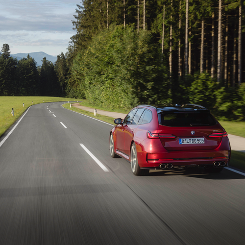 2027 Bovensiepen 05 GT Fire Red Rear View