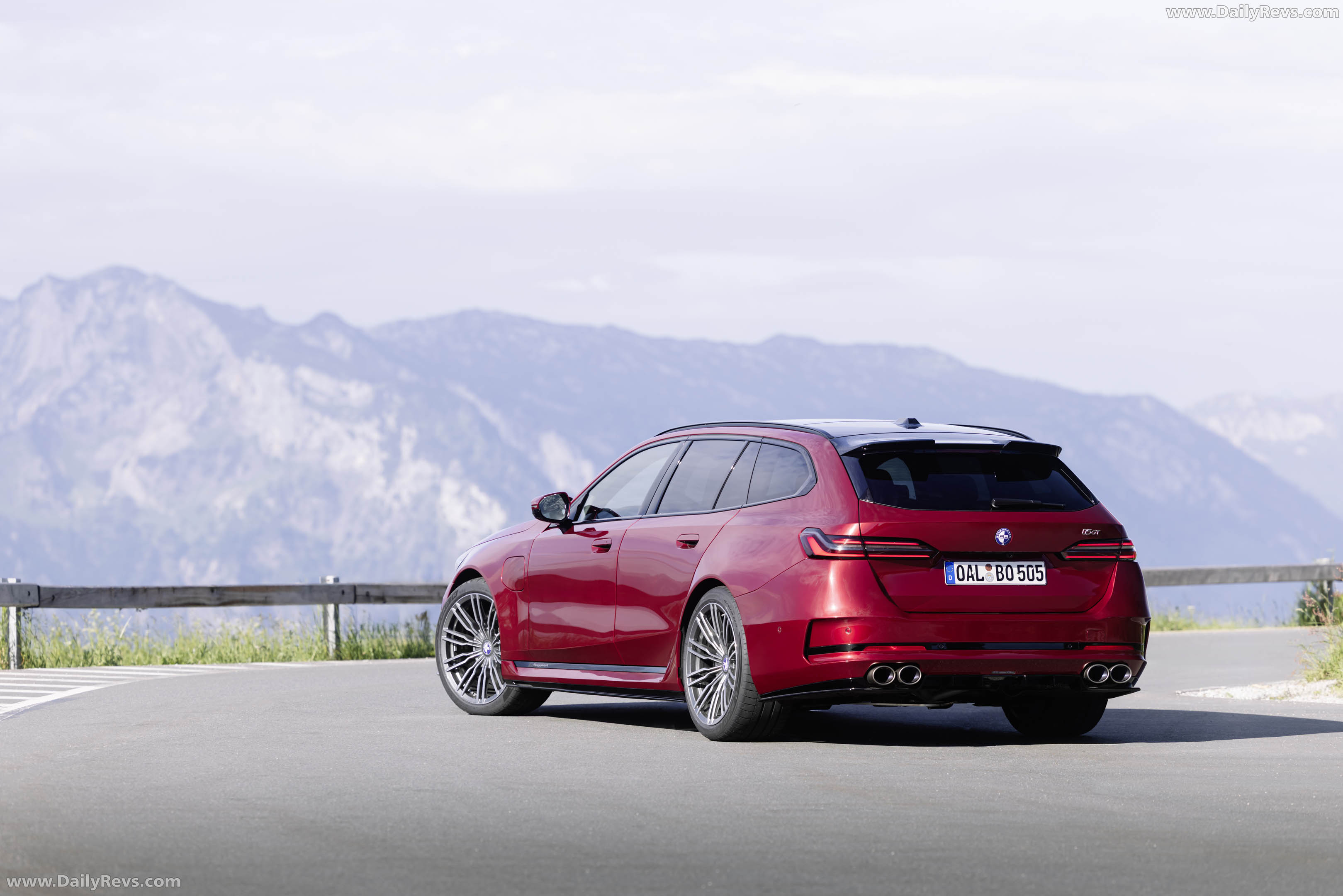 2027 Bovensiepen 05 GT Fire Red Rear View
