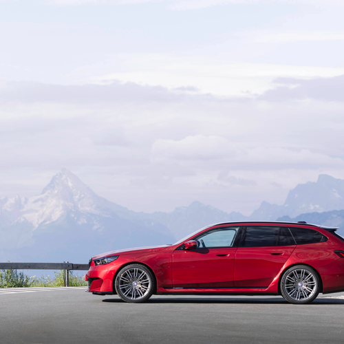 2027 Bovensiepen 05 GT Fire Red Side View