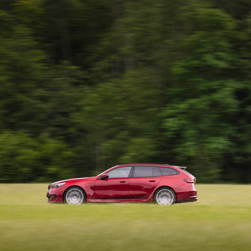 2027 Bovensiepen 05 GT Fire Red Side View