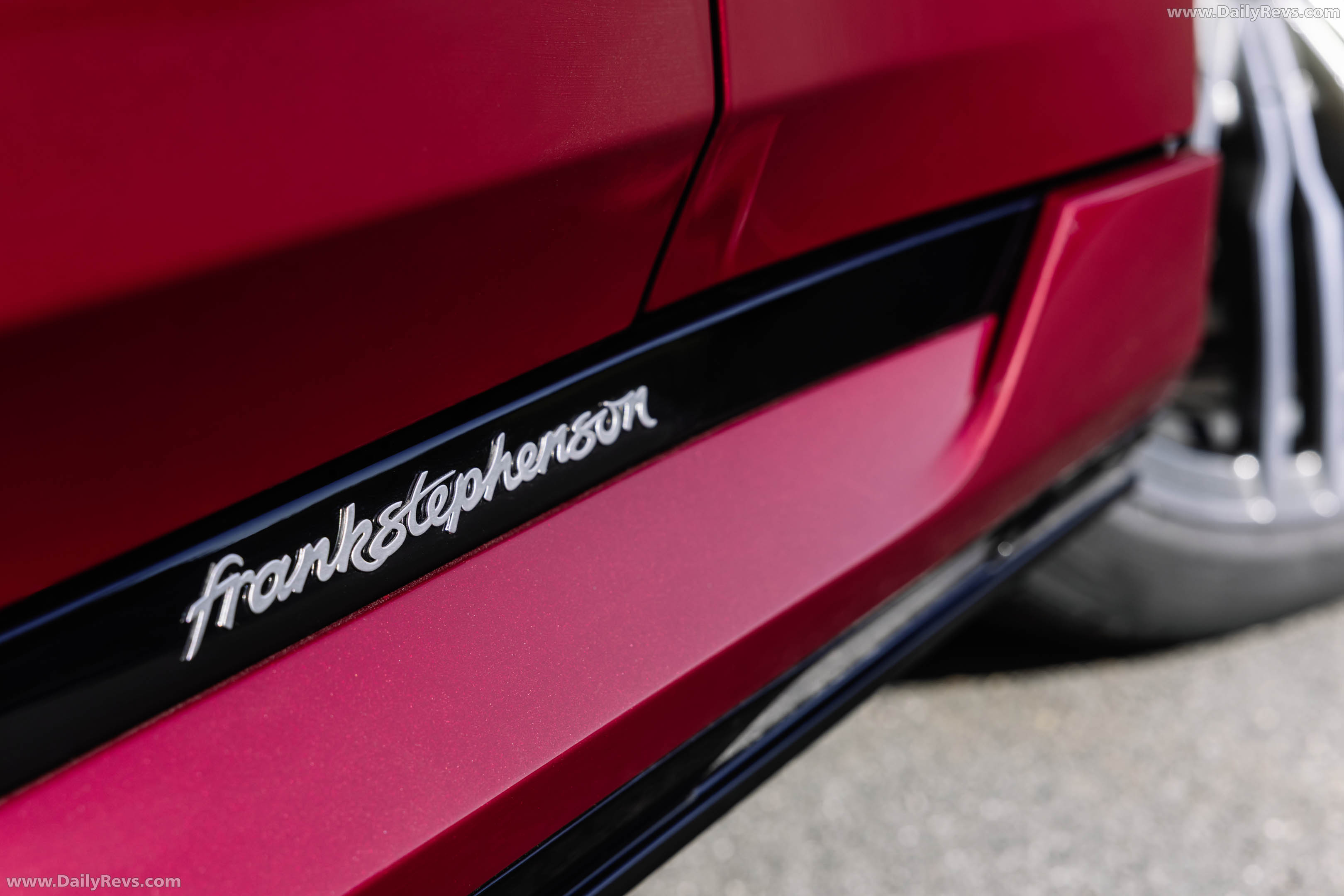 2027 Bovensiepen 05 GT Fire Red Exterior