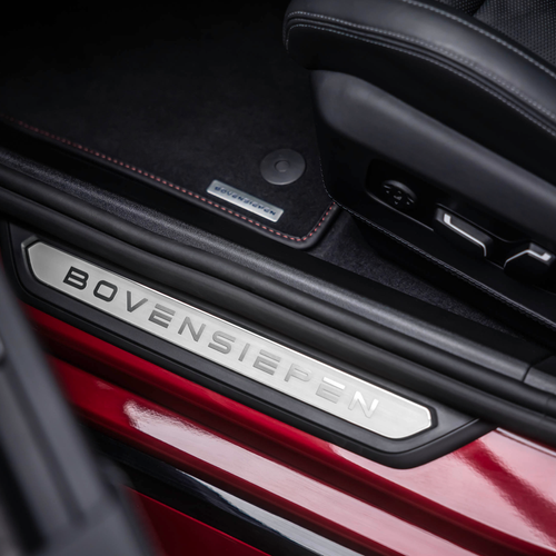 2027 Bovensiepen 05 GT Fire Red Interior