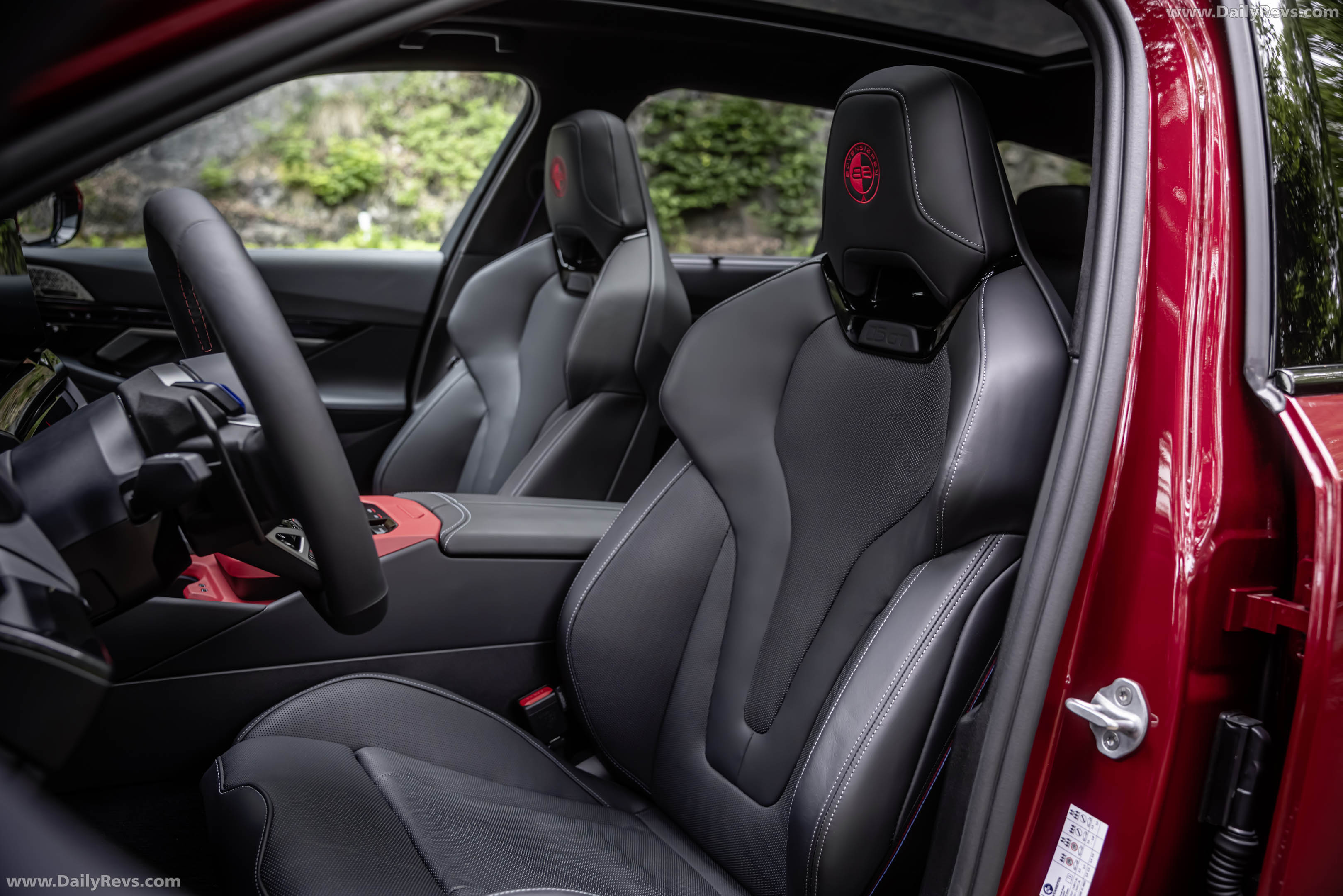 2027 Bovensiepen 05 GT Fire Red Interior