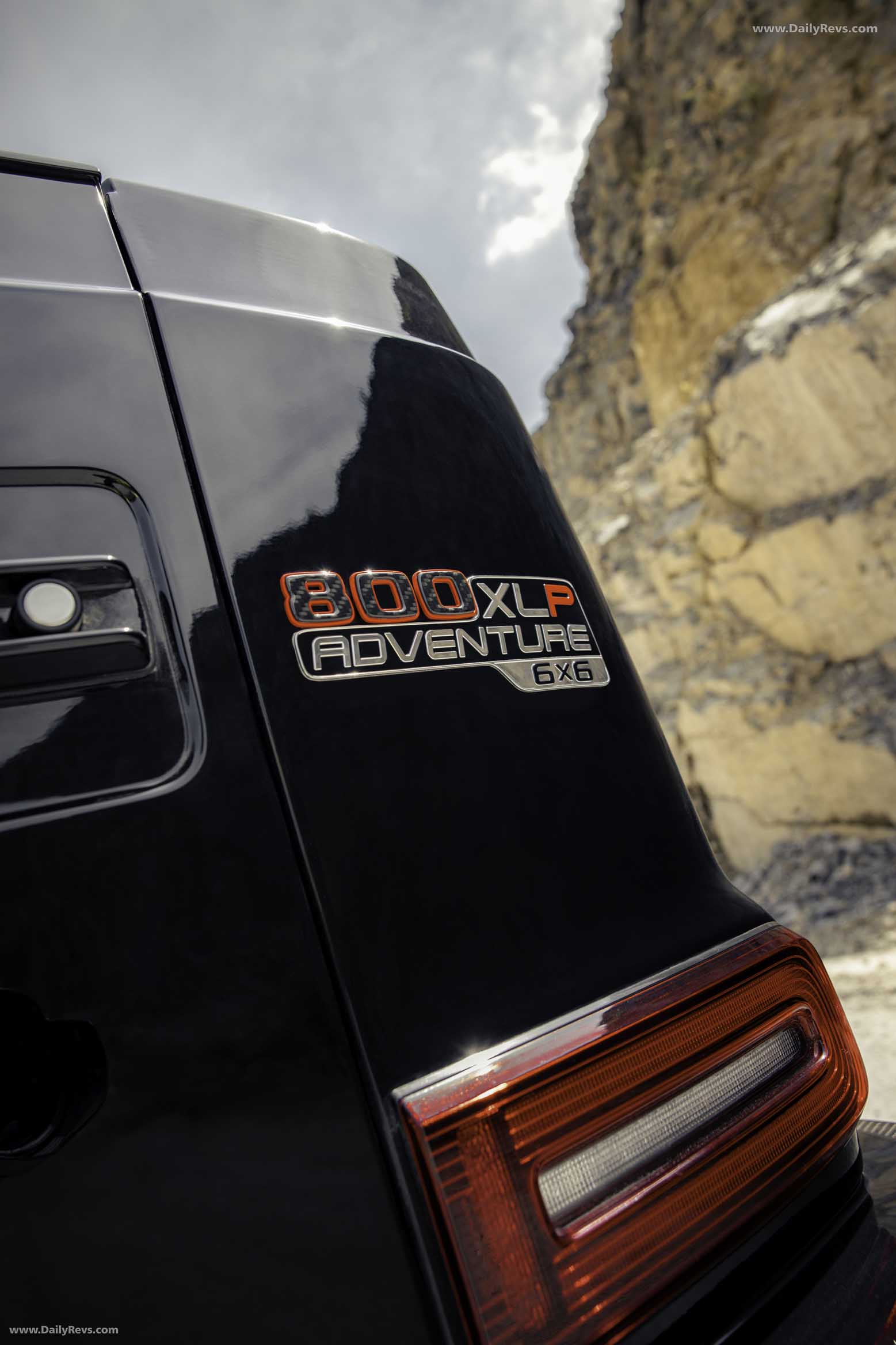 2026 Brabus XLP 800 6x6 Adventure Exterior