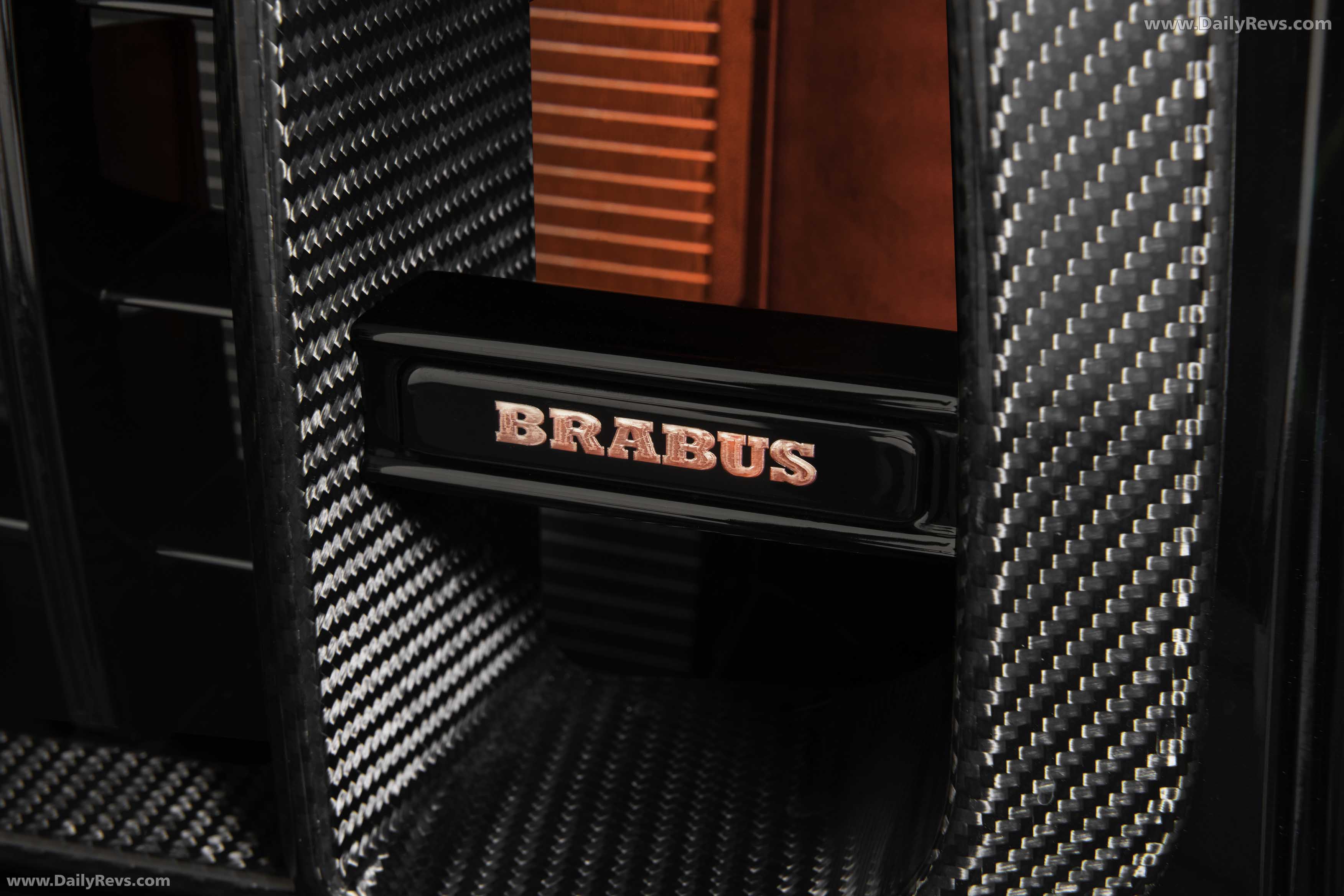 2026 Brabus XLP 800 6x6 Adventure Exterior