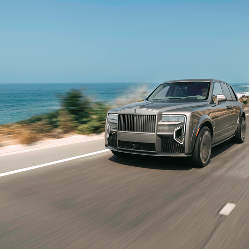 2026 Brabus 700 Rolls-Royce Cullinan Series II Front View