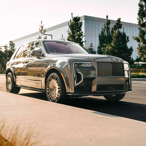 2026 Brabus 700 Rolls-Royce Cullinan Series II Front View