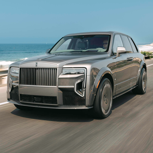 2026 Brabus 700 Rolls-Royce Cullinan Series II Front View