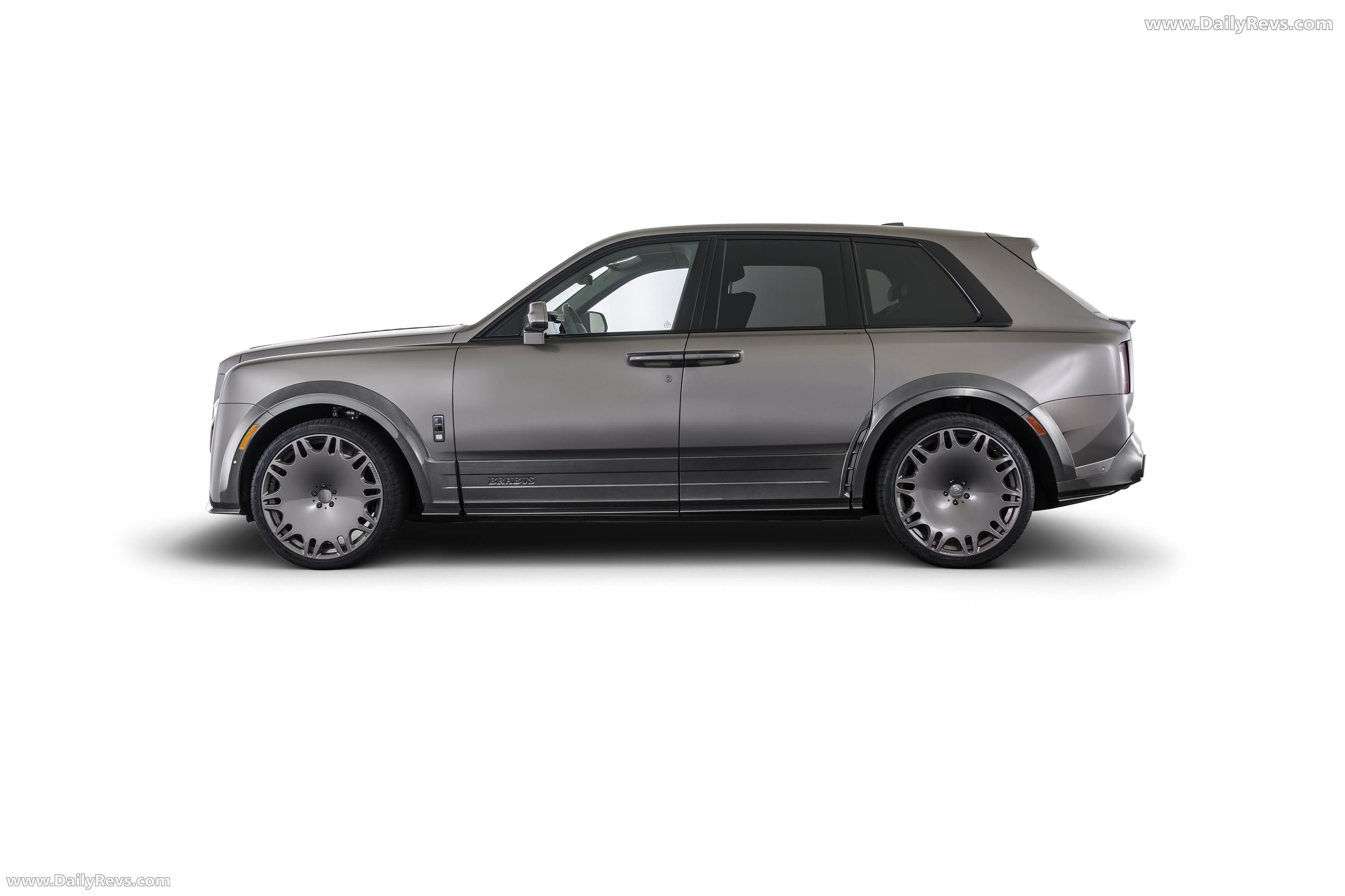 2026 Brabus 700 Rolls-Royce Cullinan Series II Side View