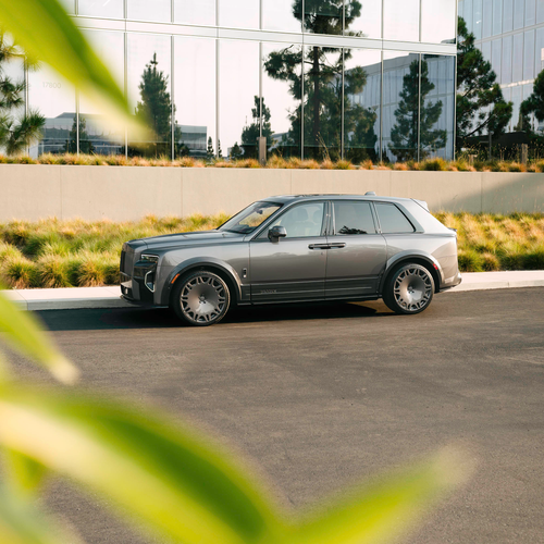 2026 Brabus 700 Rolls-Royce Cullinan Series II Side View