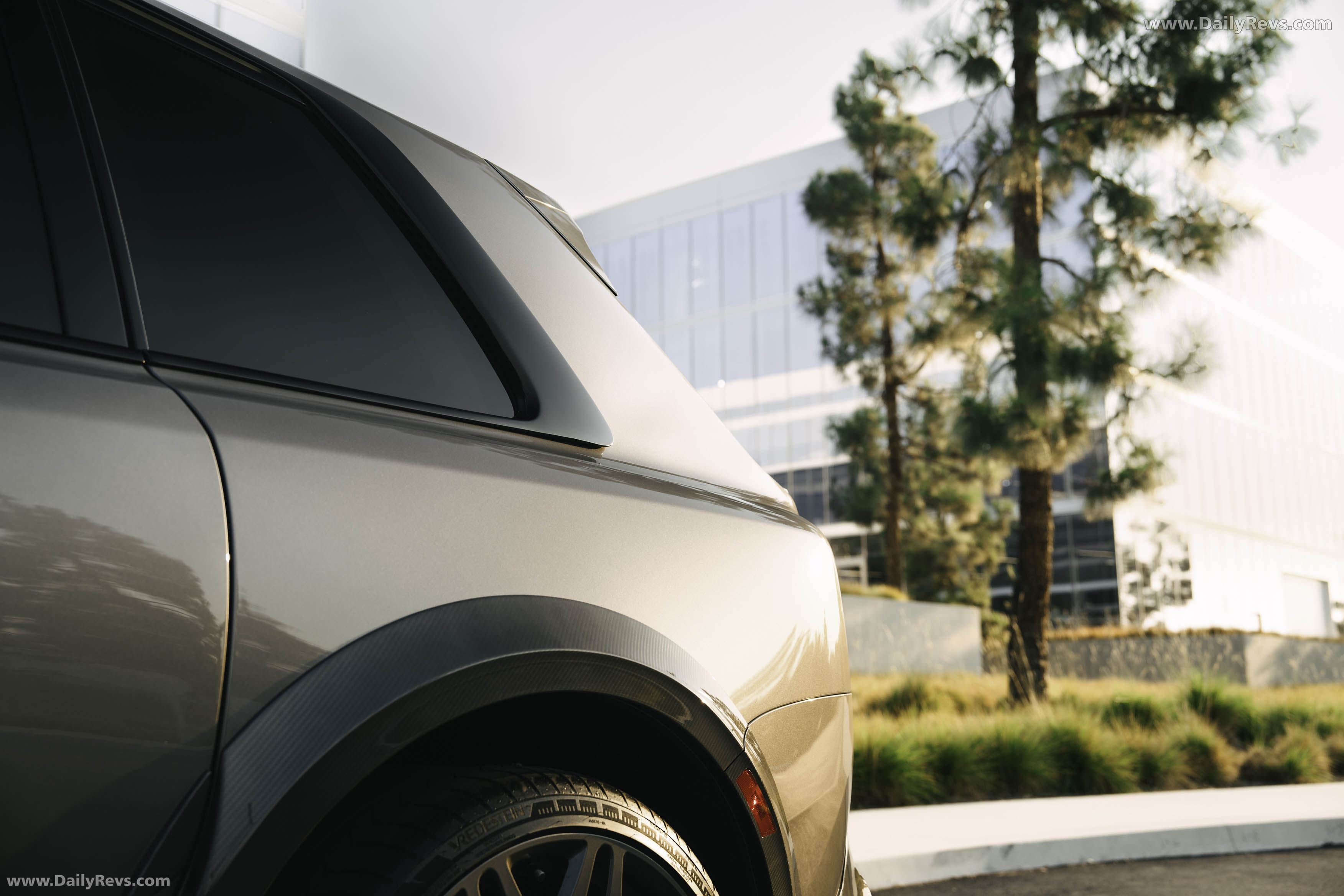 2026 Brabus 700 Rolls-Royce Cullinan Series II Exterior