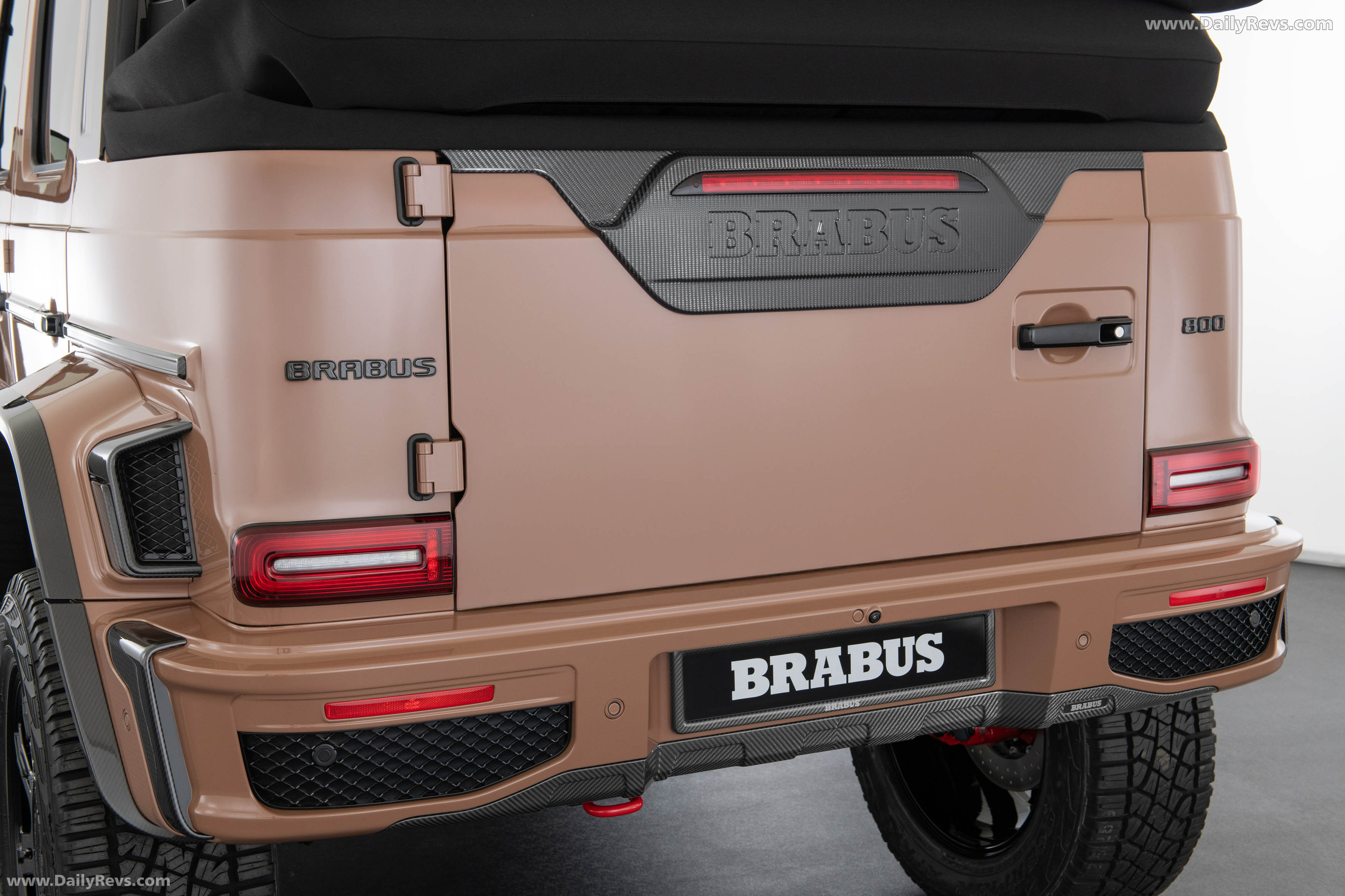 2026 Brabus XL 800 Cabrio Exterior