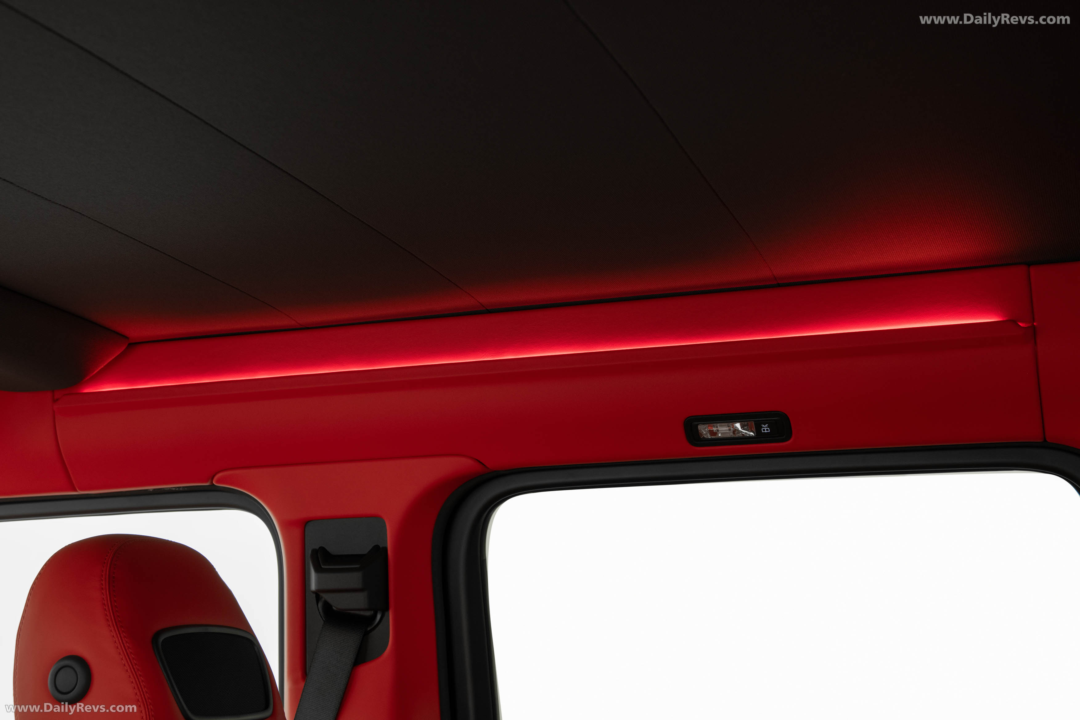 2026 Brabus XL 800 Cabrio Interior