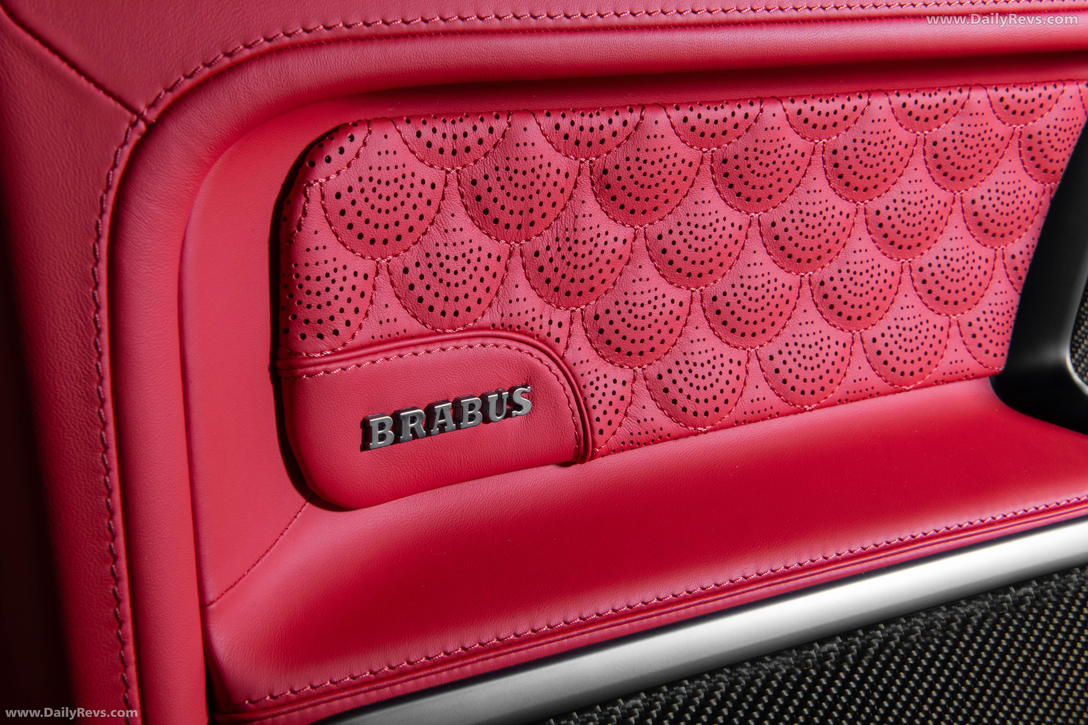 2026 Brabus XL 800 Cabrio Interior