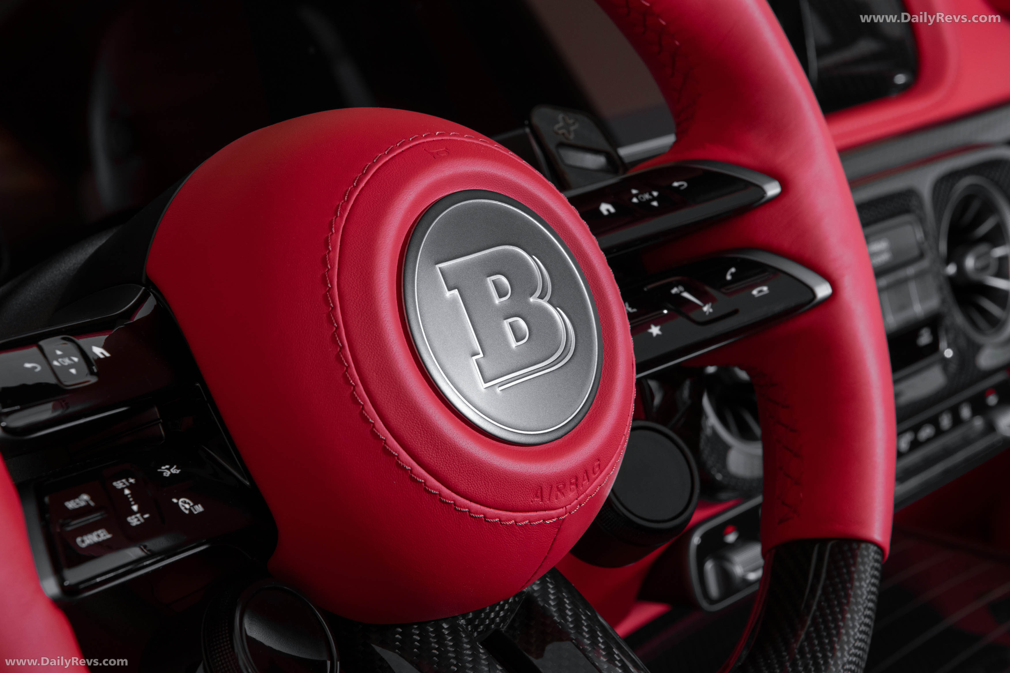 2026 Brabus XL 800 Cabrio Interior