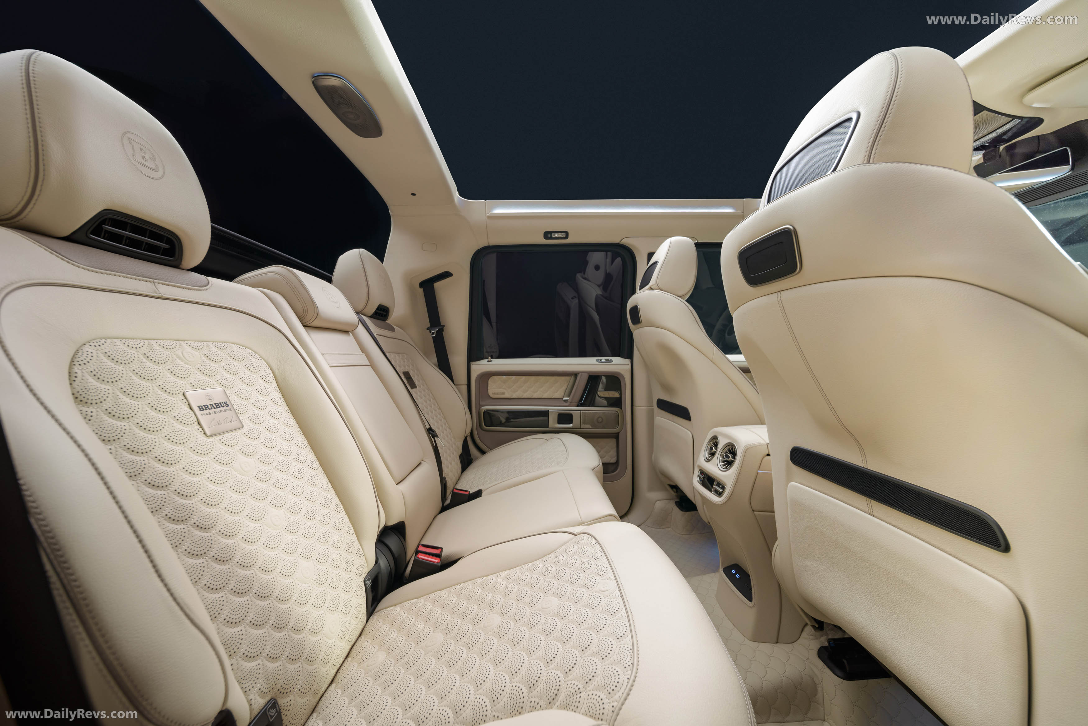 2026 Brabus 800 Cabrio Interior