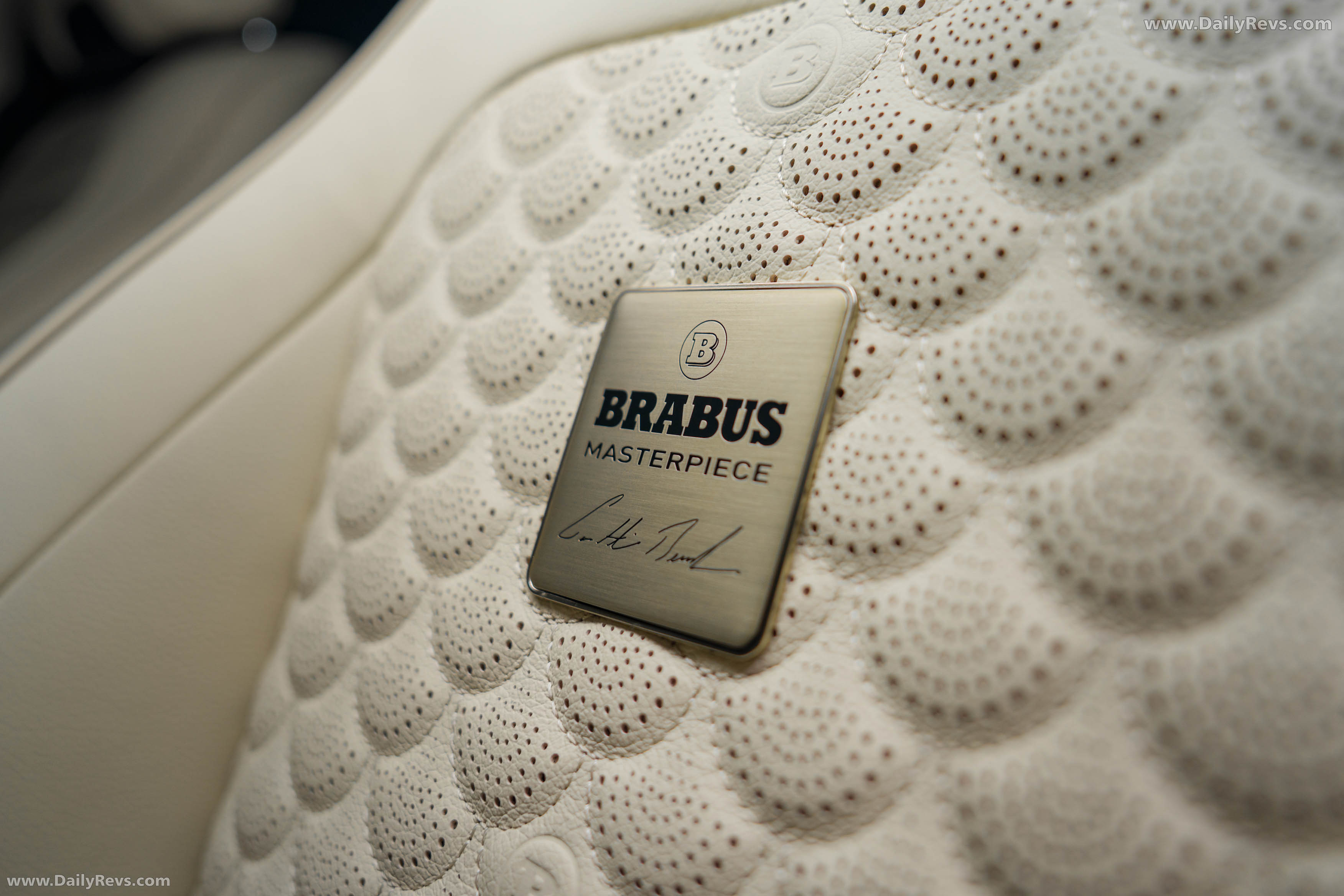 2026 Brabus 800 Cabrio Interior