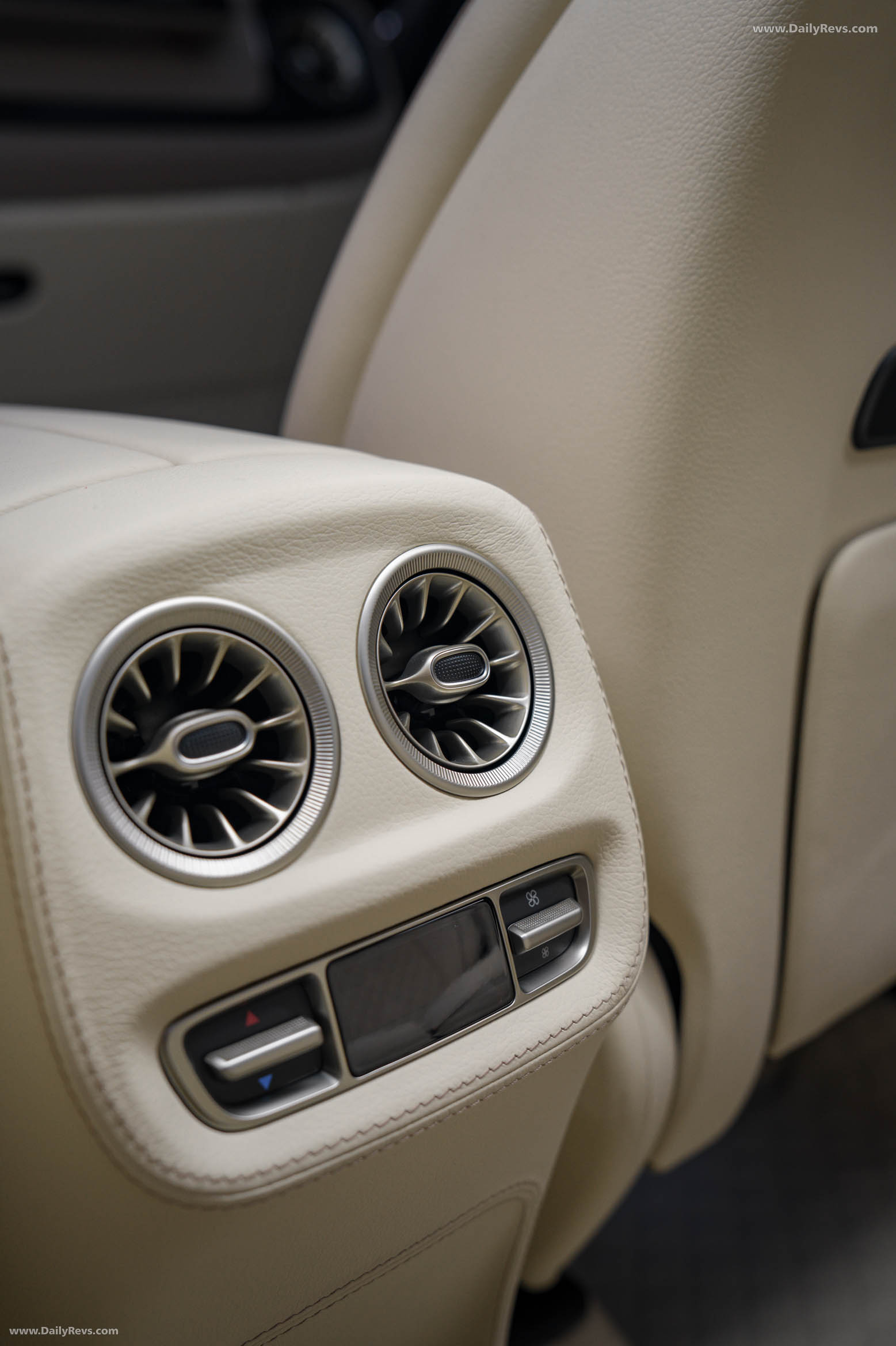 2026 Brabus 800 Cabrio Interior