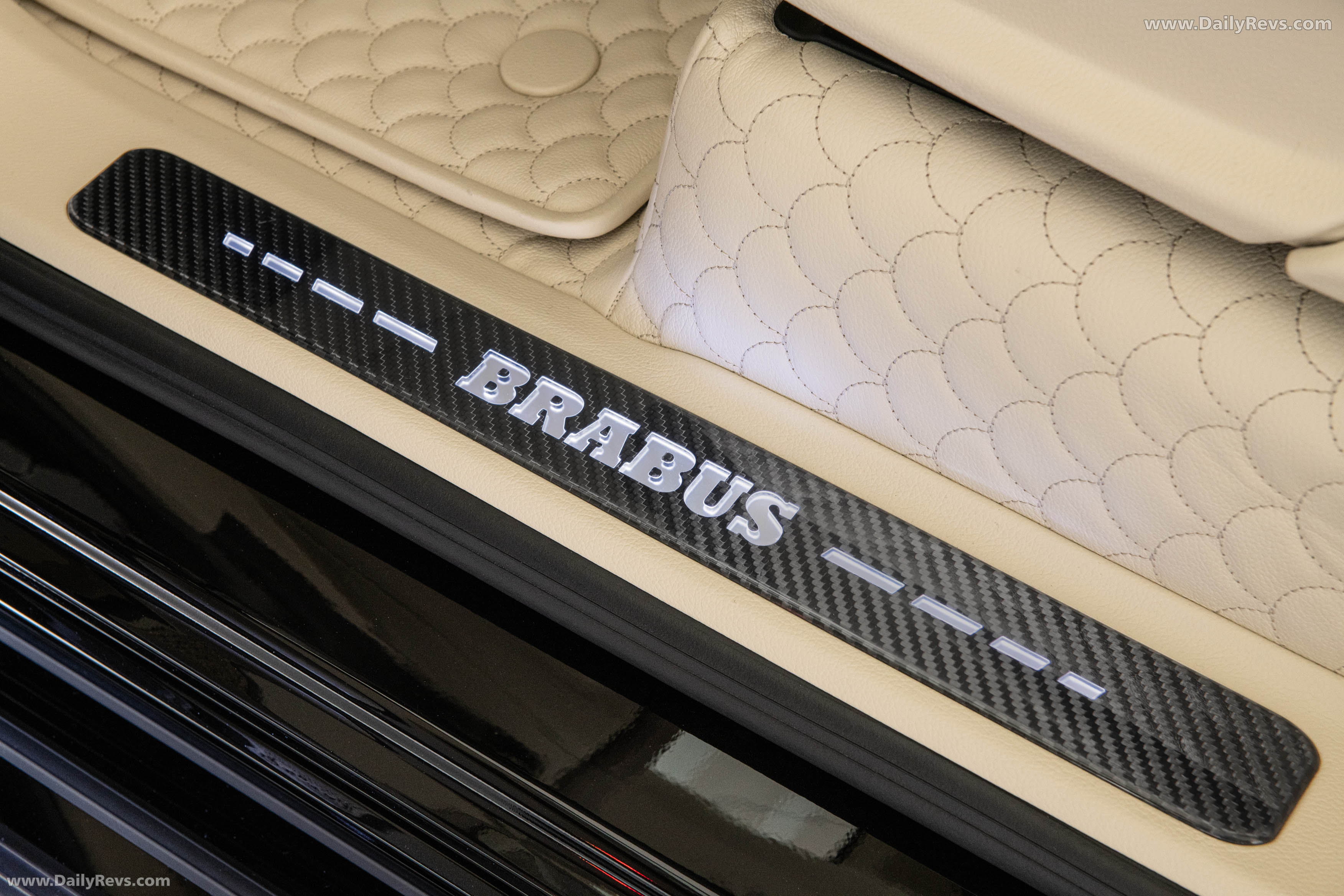 2026 Brabus 800 Cabrio Interior