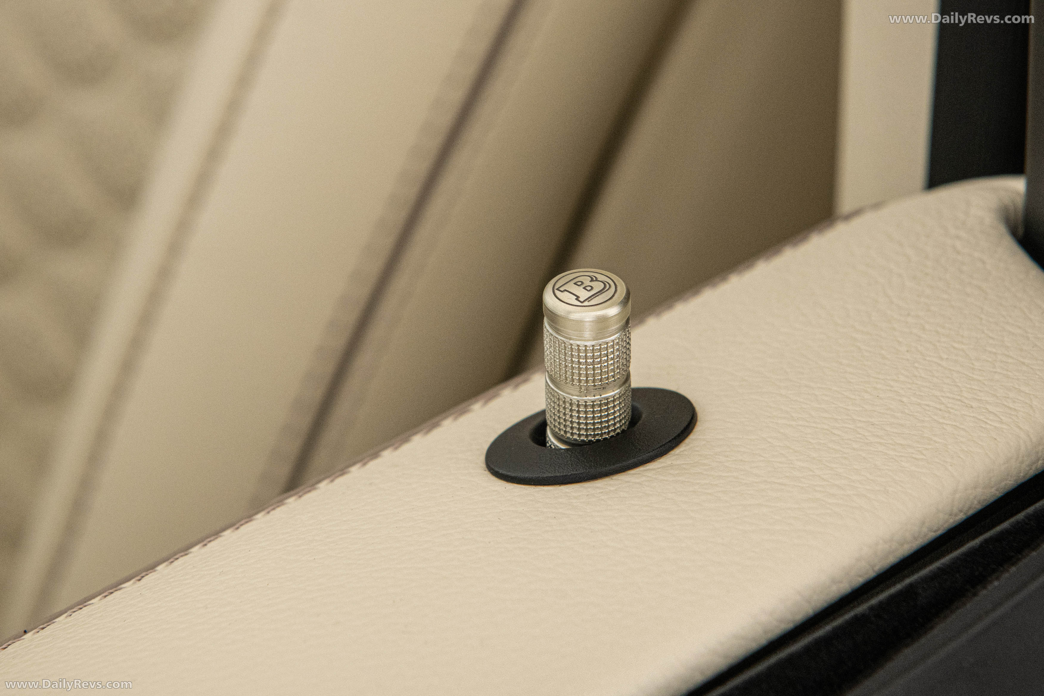 2026 Brabus 800 Cabrio Interior