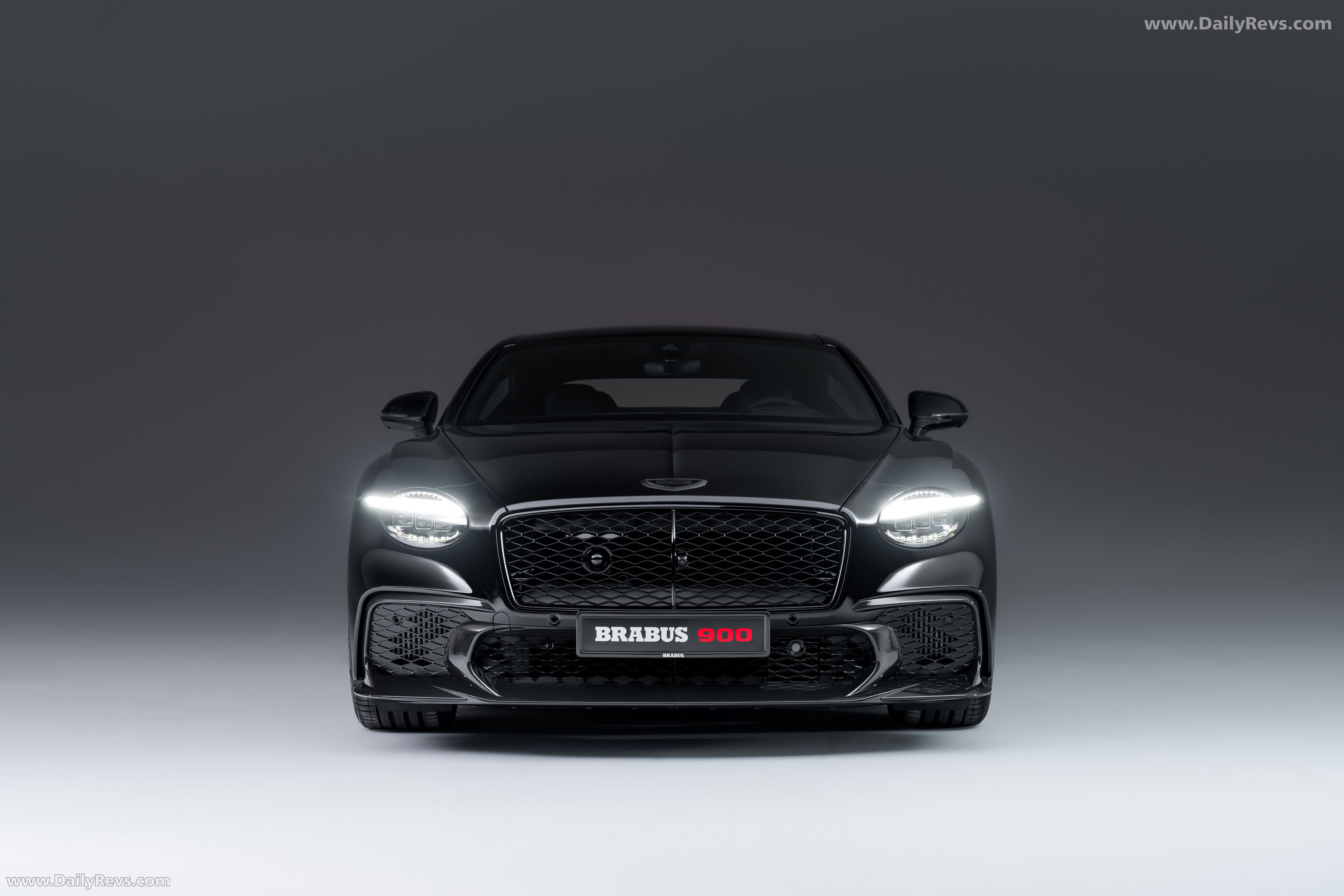 2026 Brabus 900 Superblack Continental GT Speed Front View