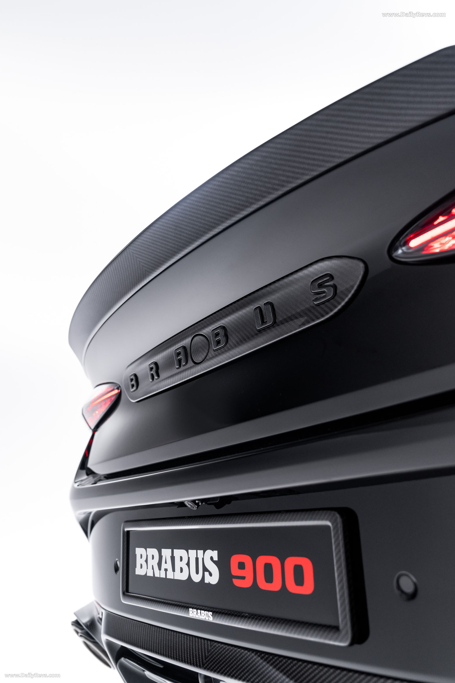 2026 Brabus 900 Superblack Continental GT Speed Exterior