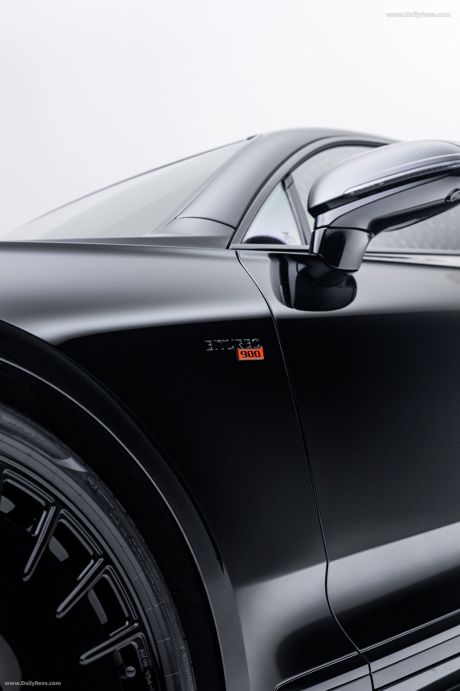 2026 Brabus 900 Superblack Continental GT Speed Exterior