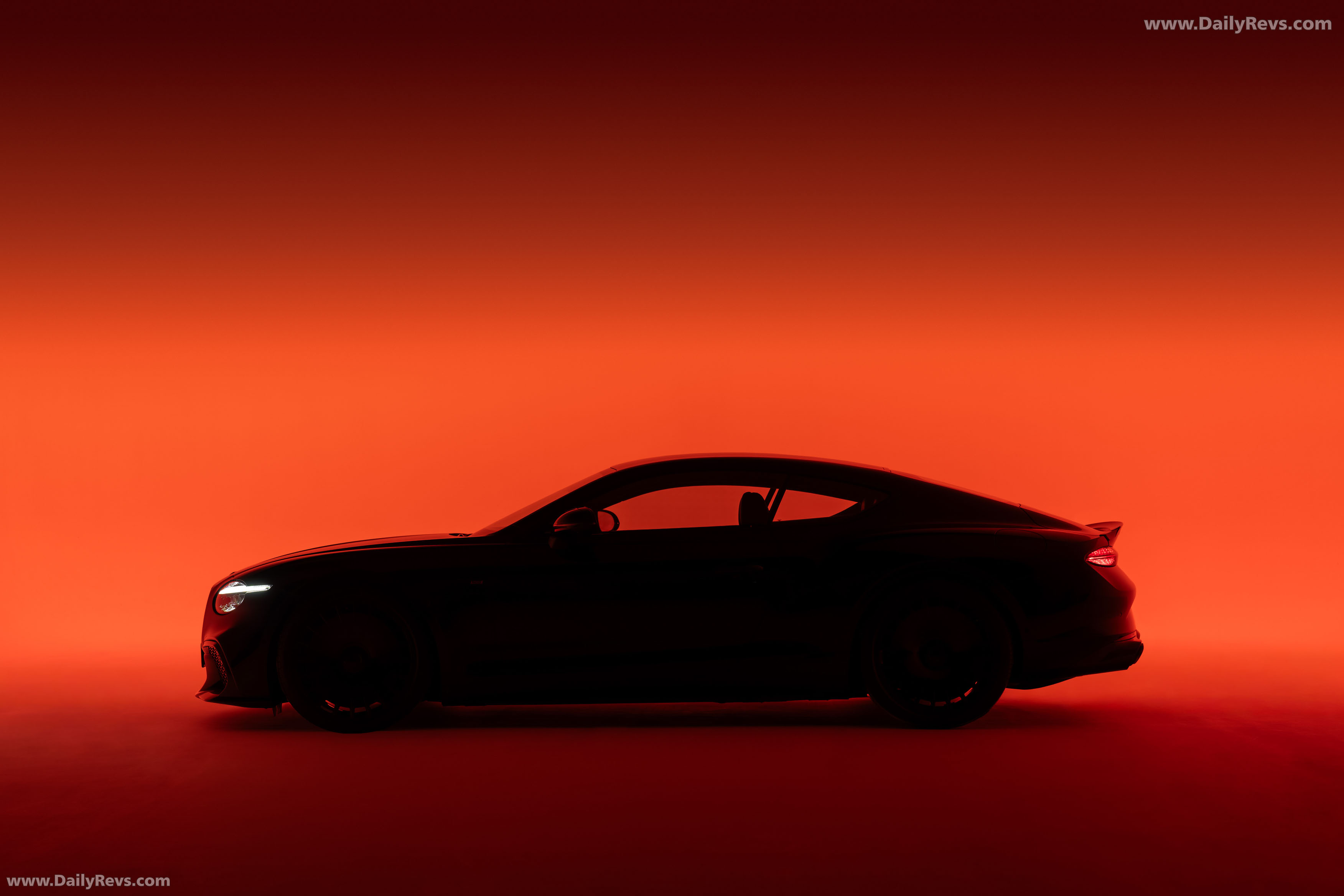 2026 Brabus 900 Superblack Continental GT Speed Side View
