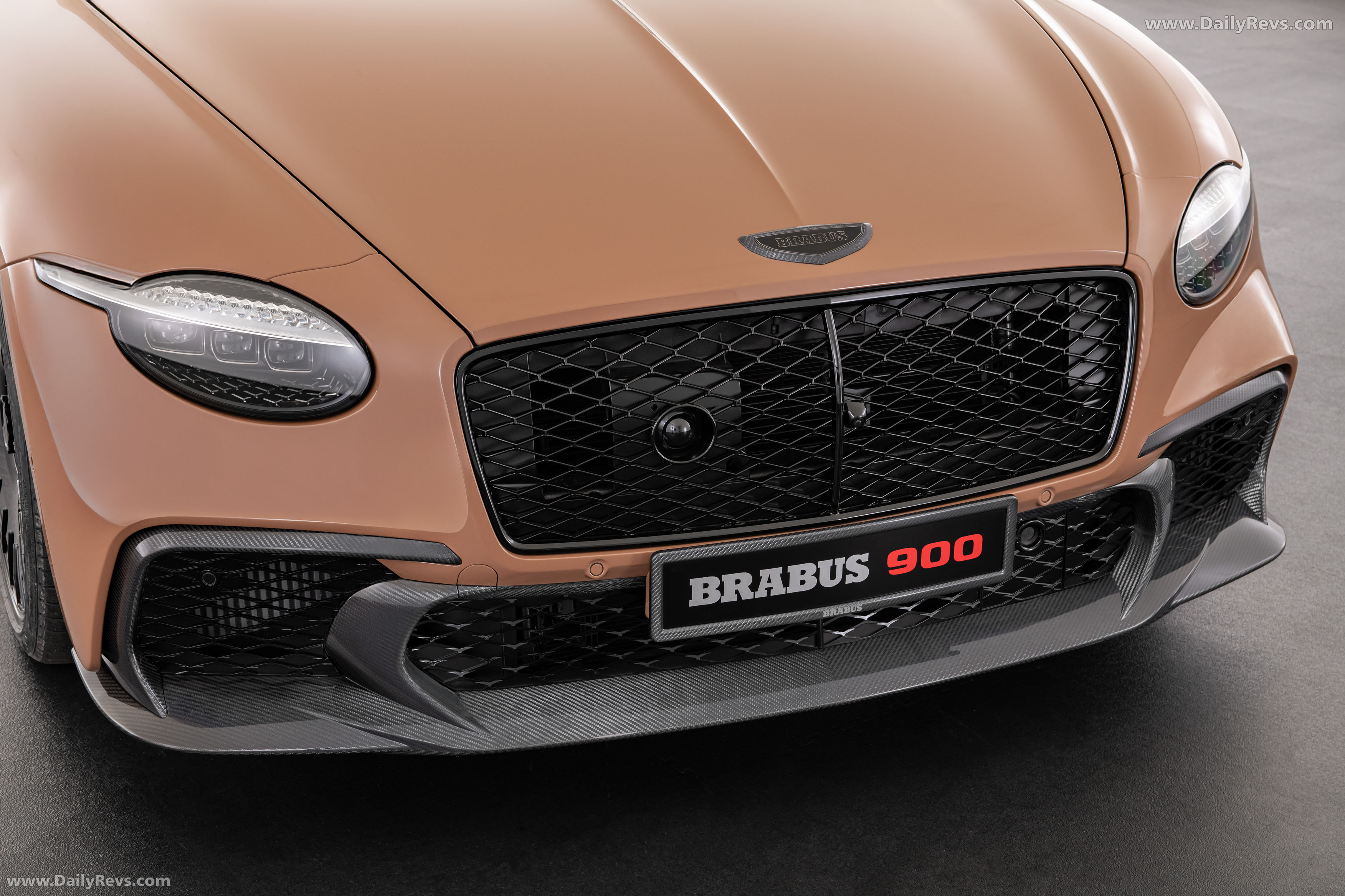 2026 Brabus 900 Continental GTC Speed Exterior