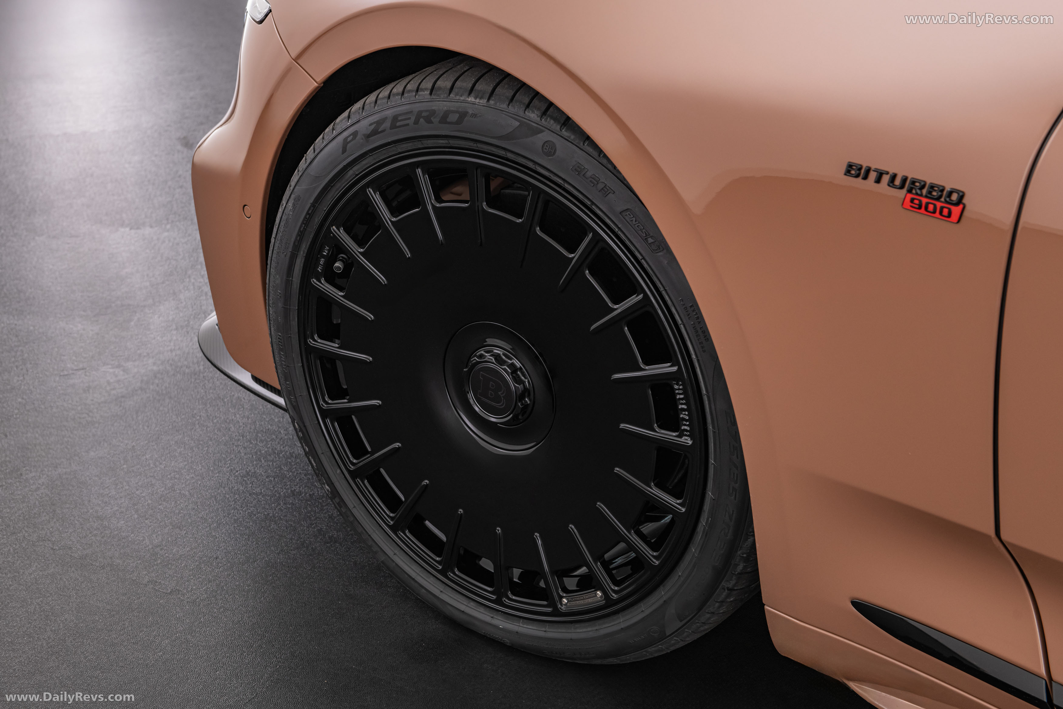 2026 Brabus 900 Continental GTC Speed Exterior