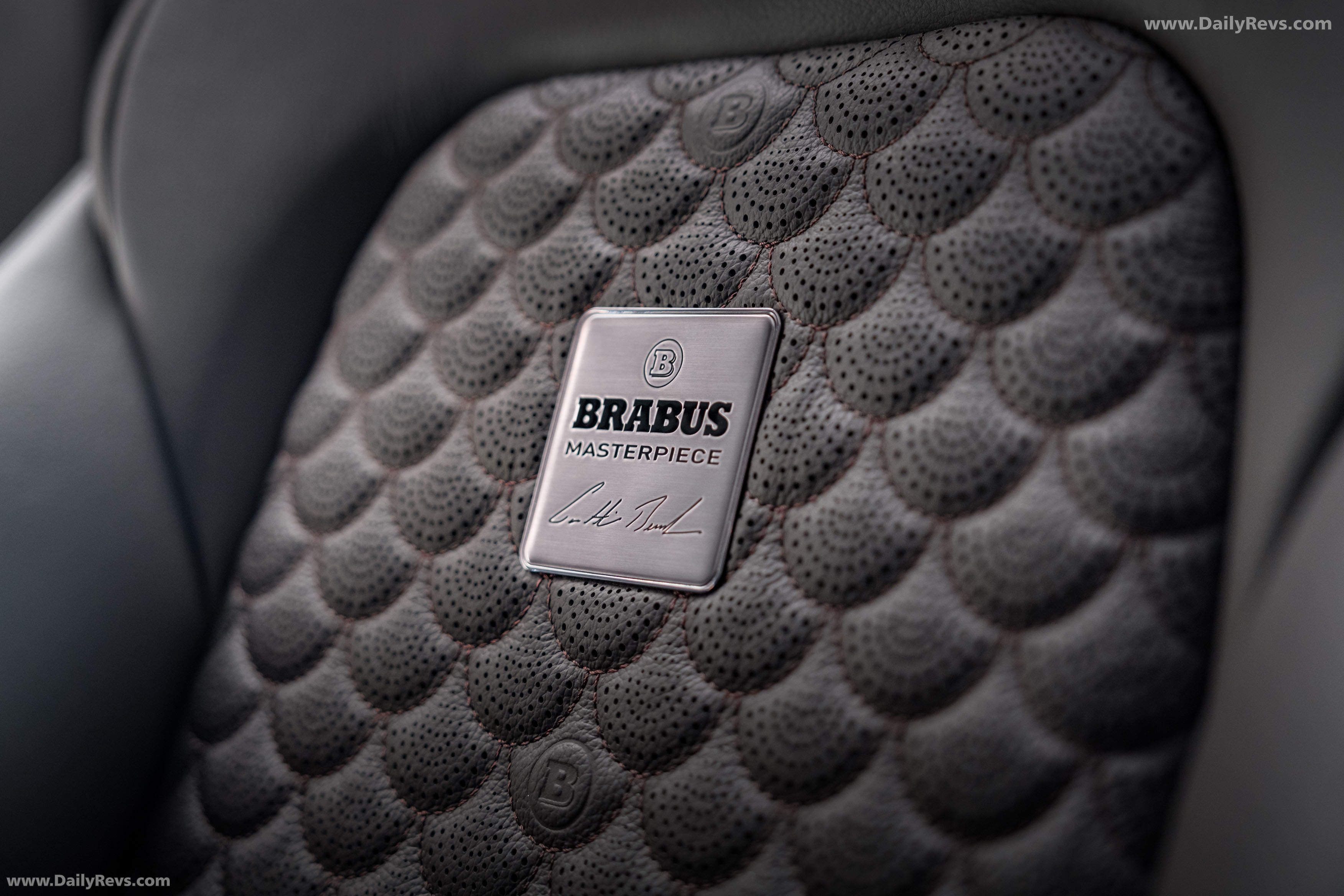 2026 Brabus 900 Continental GTC Speed Interior