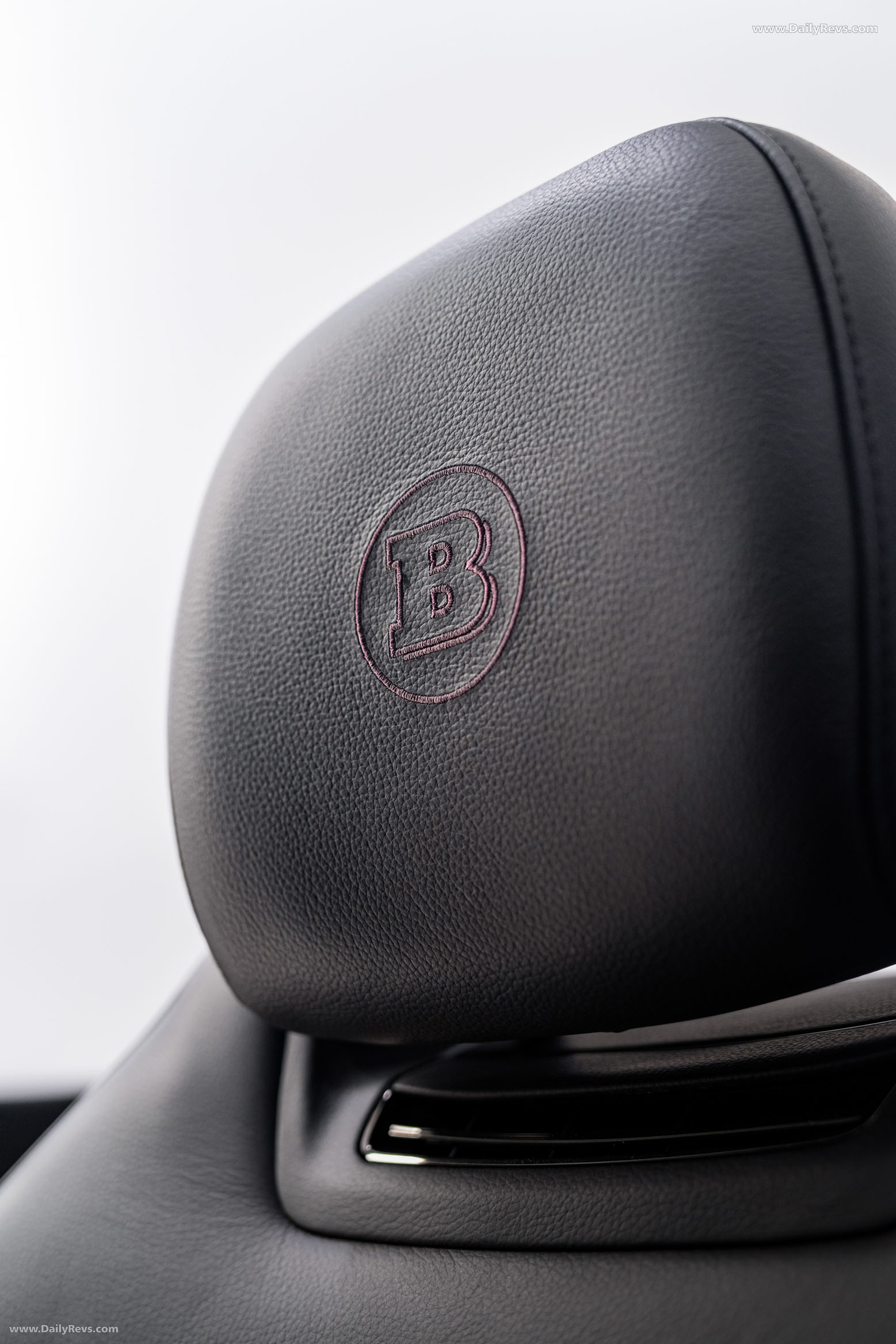 2026 Brabus 900 Continental GTC Speed Interior