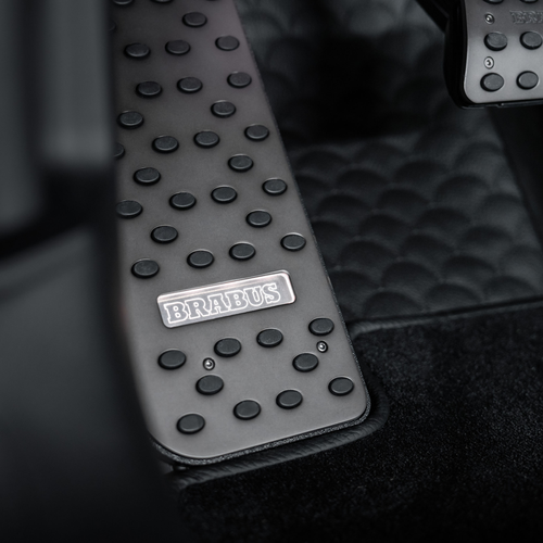 2026 Brabus 900 Continental GTC Speed Interior