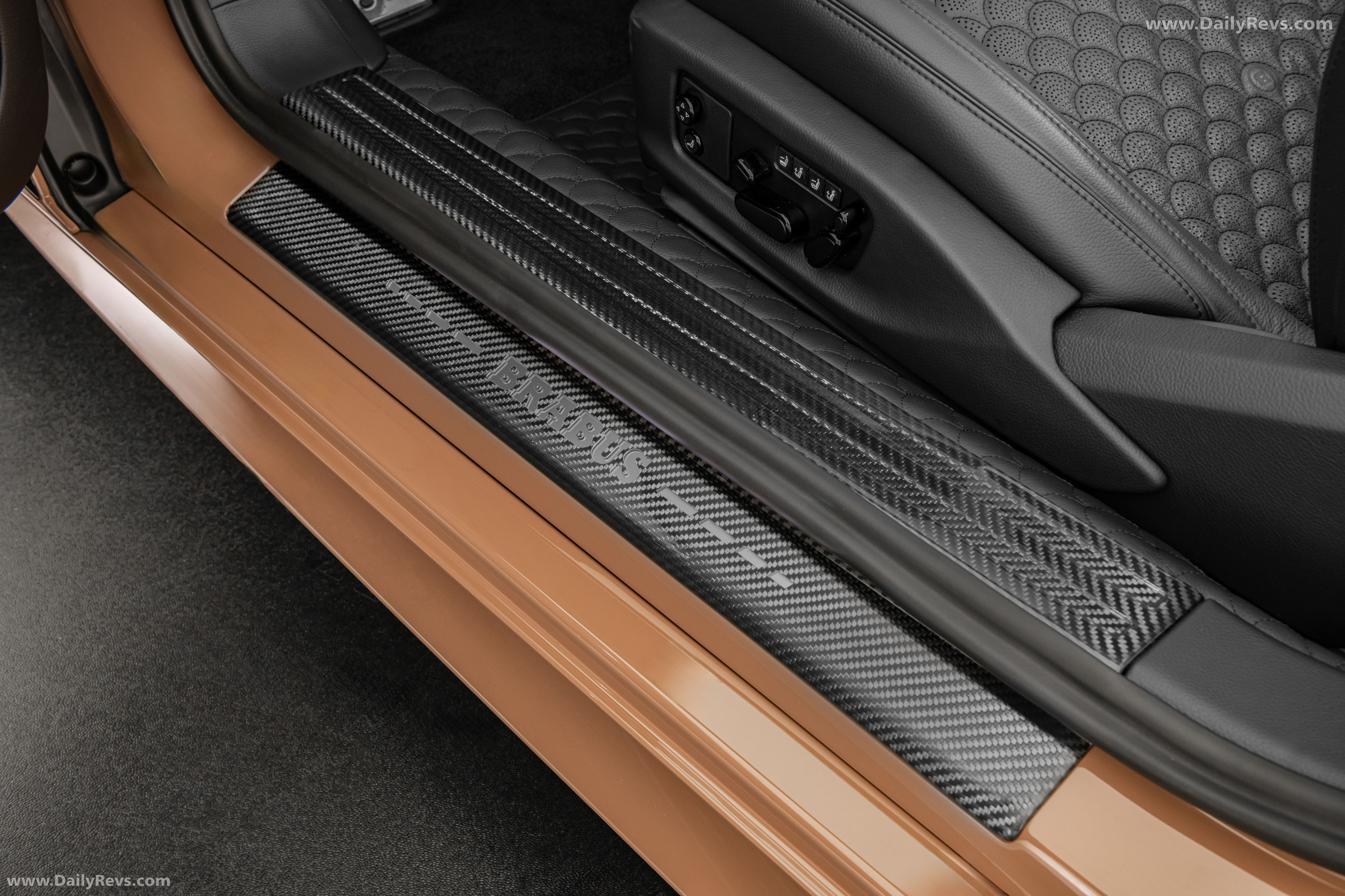 2026 Brabus 900 Continental GTC Speed Interior