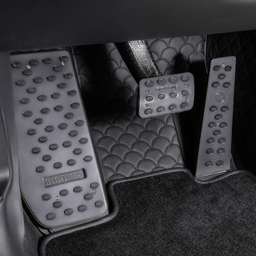2026 Brabus 900 Continental GTC Speed Interior