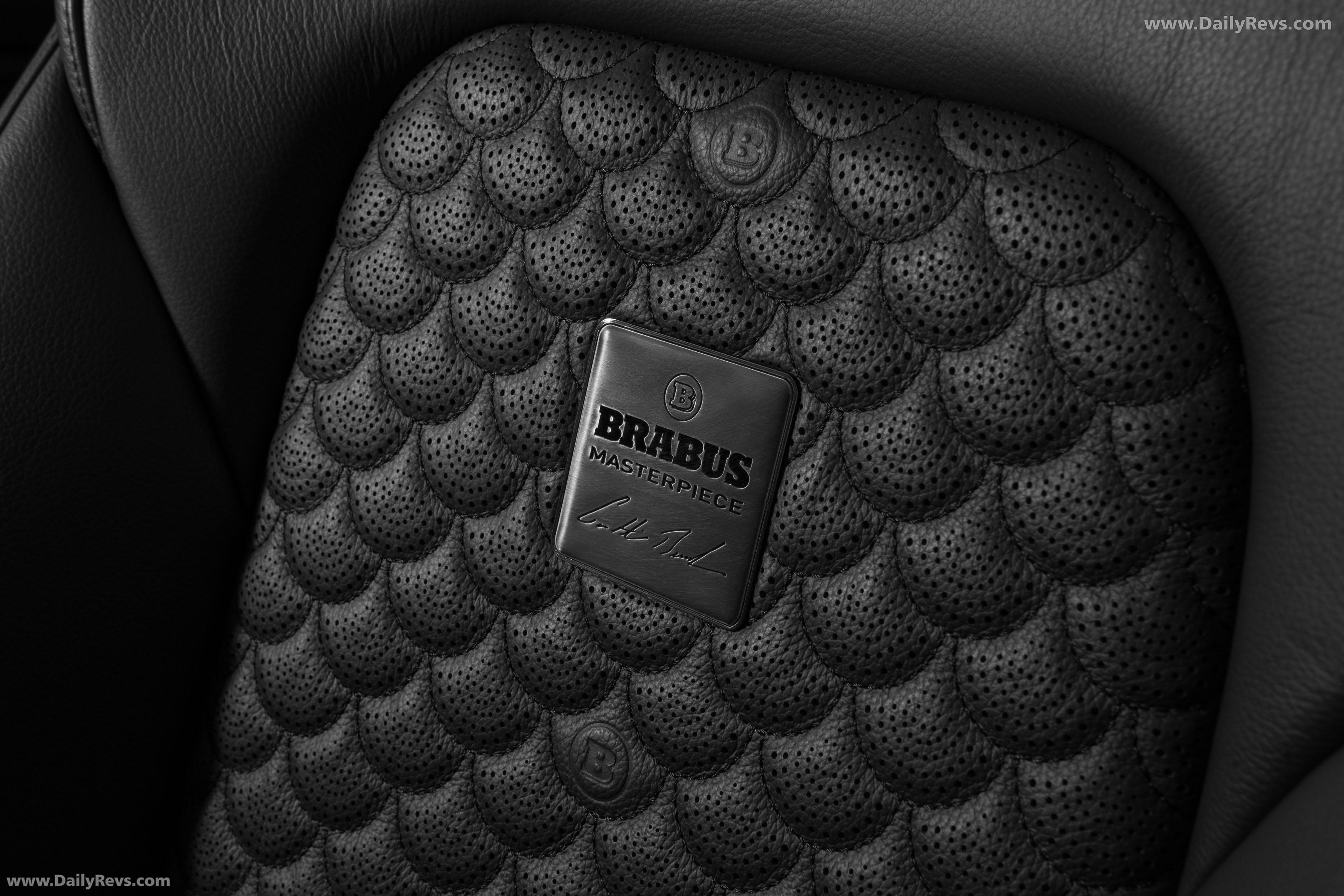 2026 Brabus 900 Continental GTC Speed Interior
