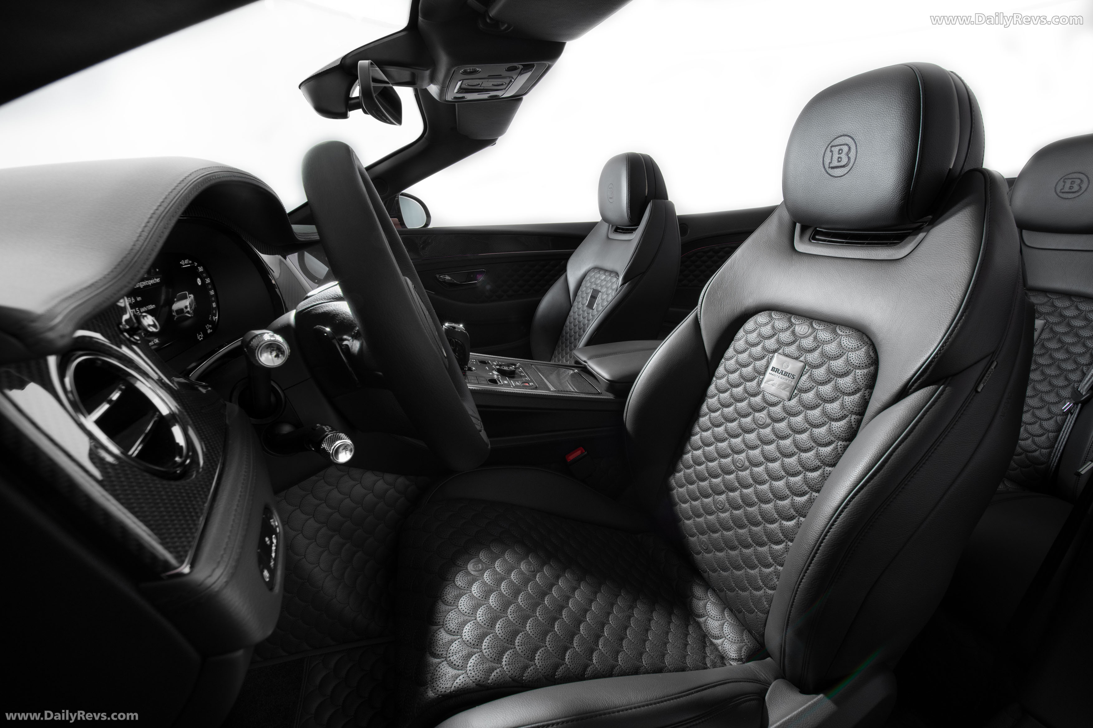 2026 Brabus 900 Continental GTC Speed Interior