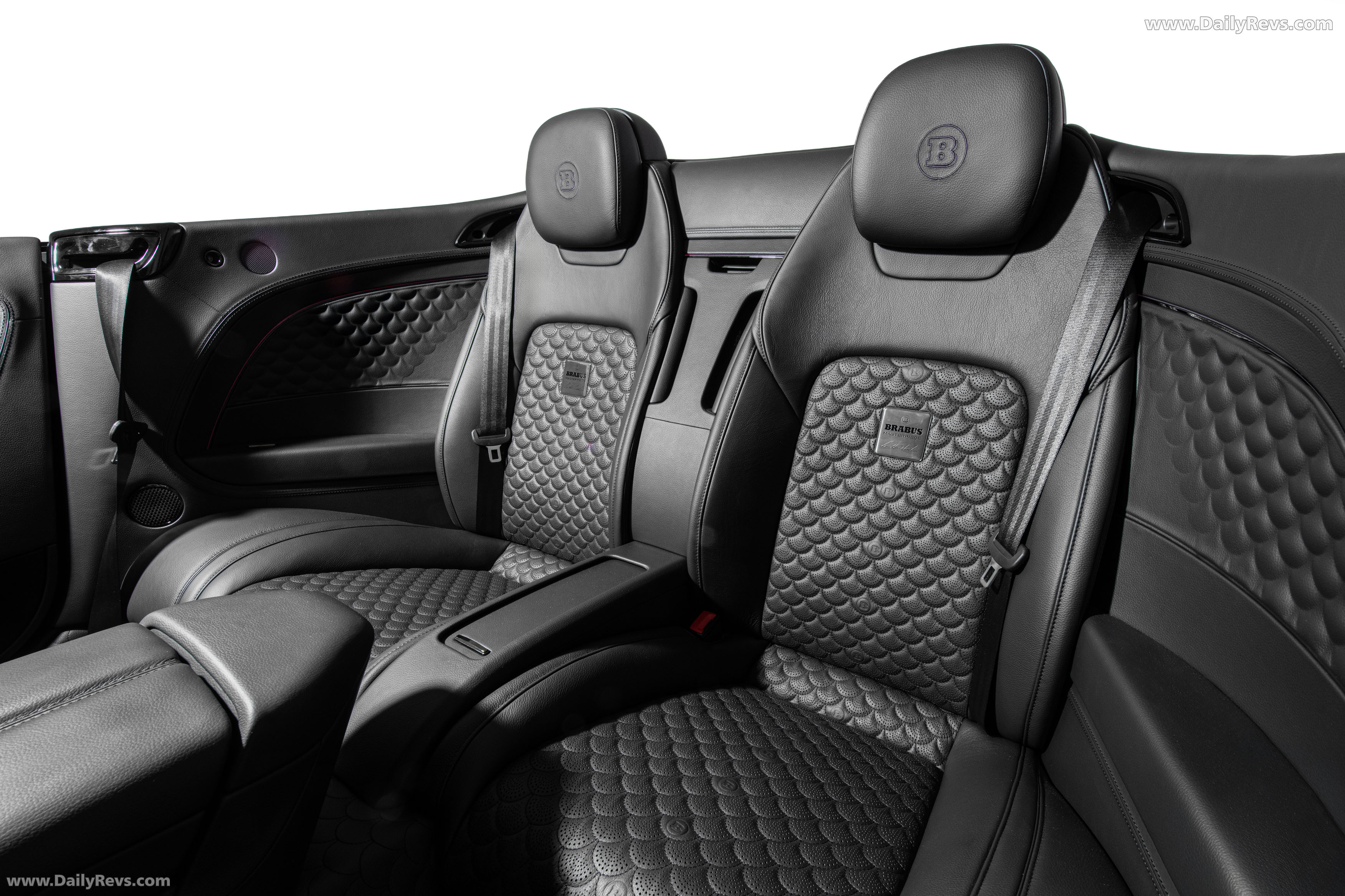 2026 Brabus 900 Continental GTC Speed Interior