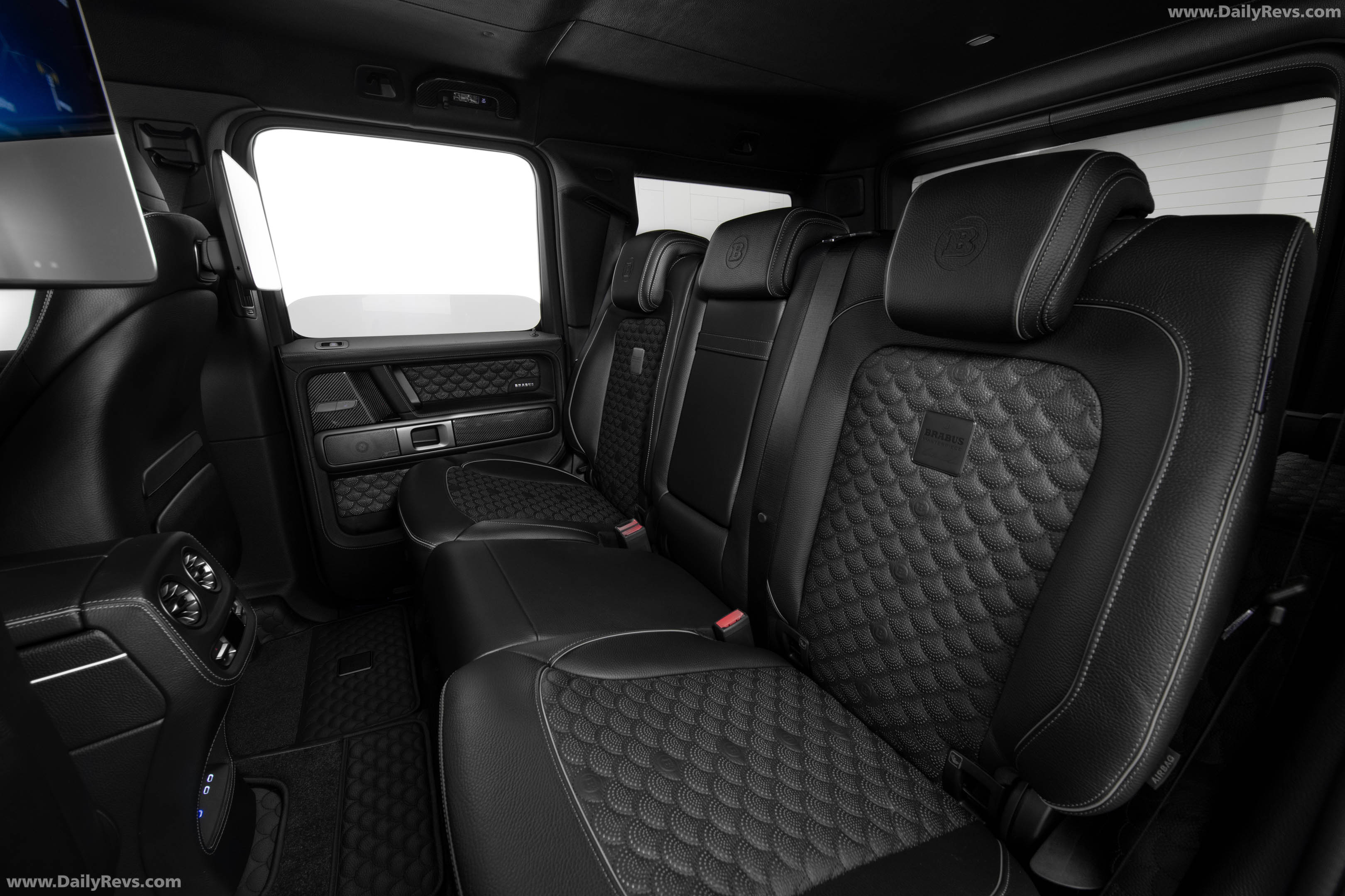 2026 Brabus 900 Rocket Edition Interior