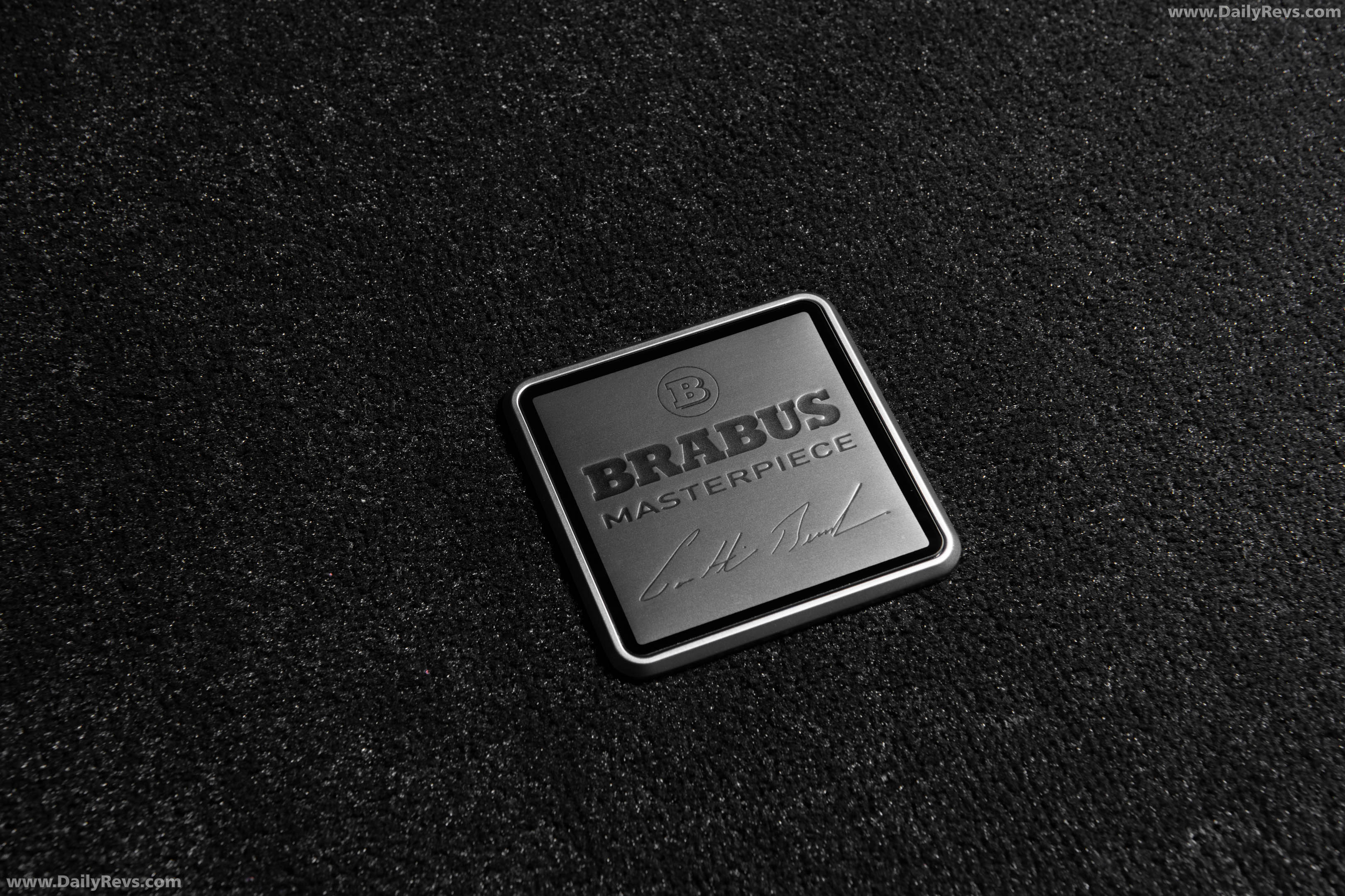 2026 Brabus 900 Rocket Edition Interior