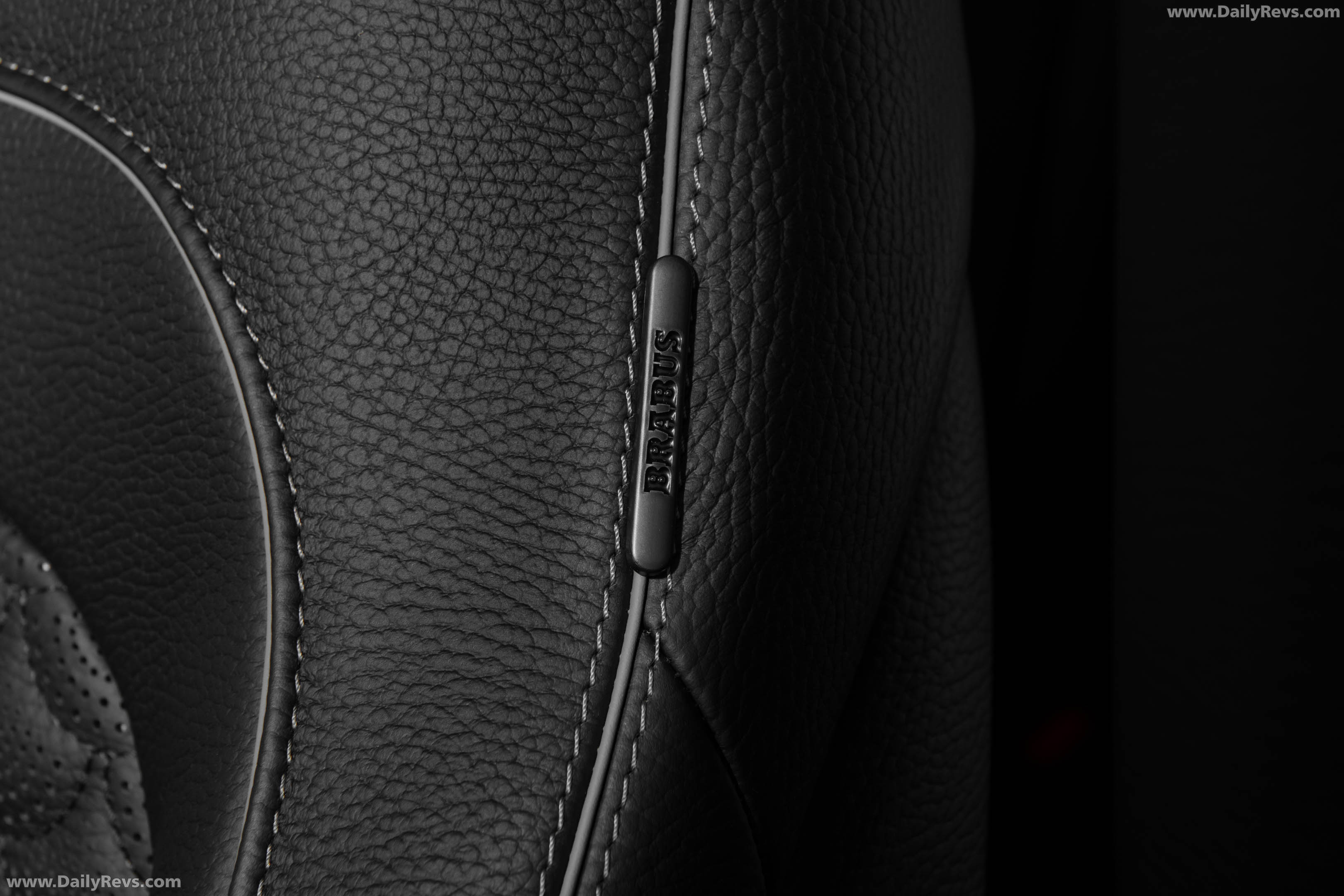 2026 Brabus 900 Rocket Edition Interior