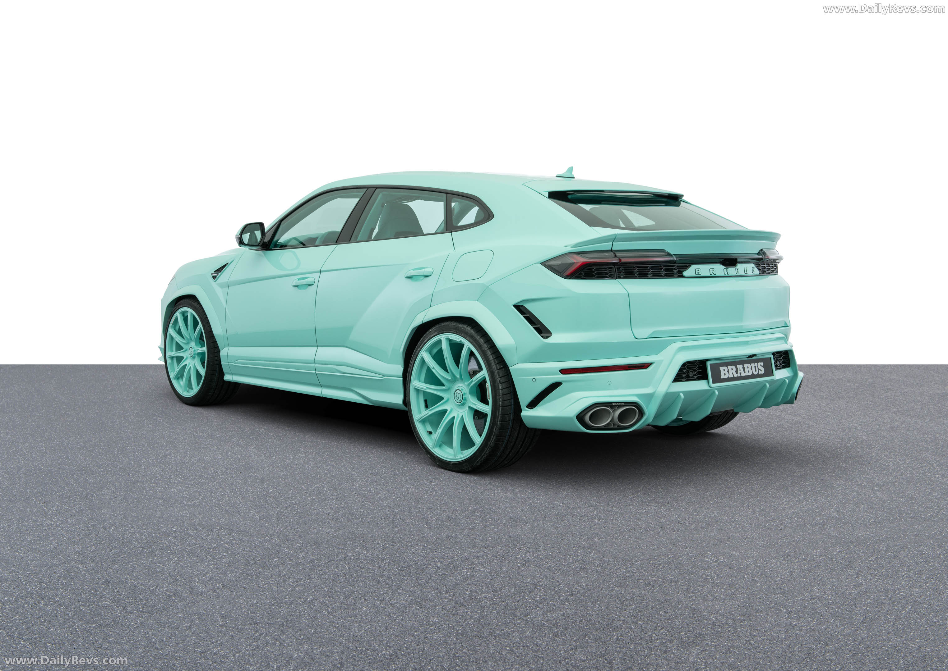 2026 Brabus 900 Mint Urus SE Rear View