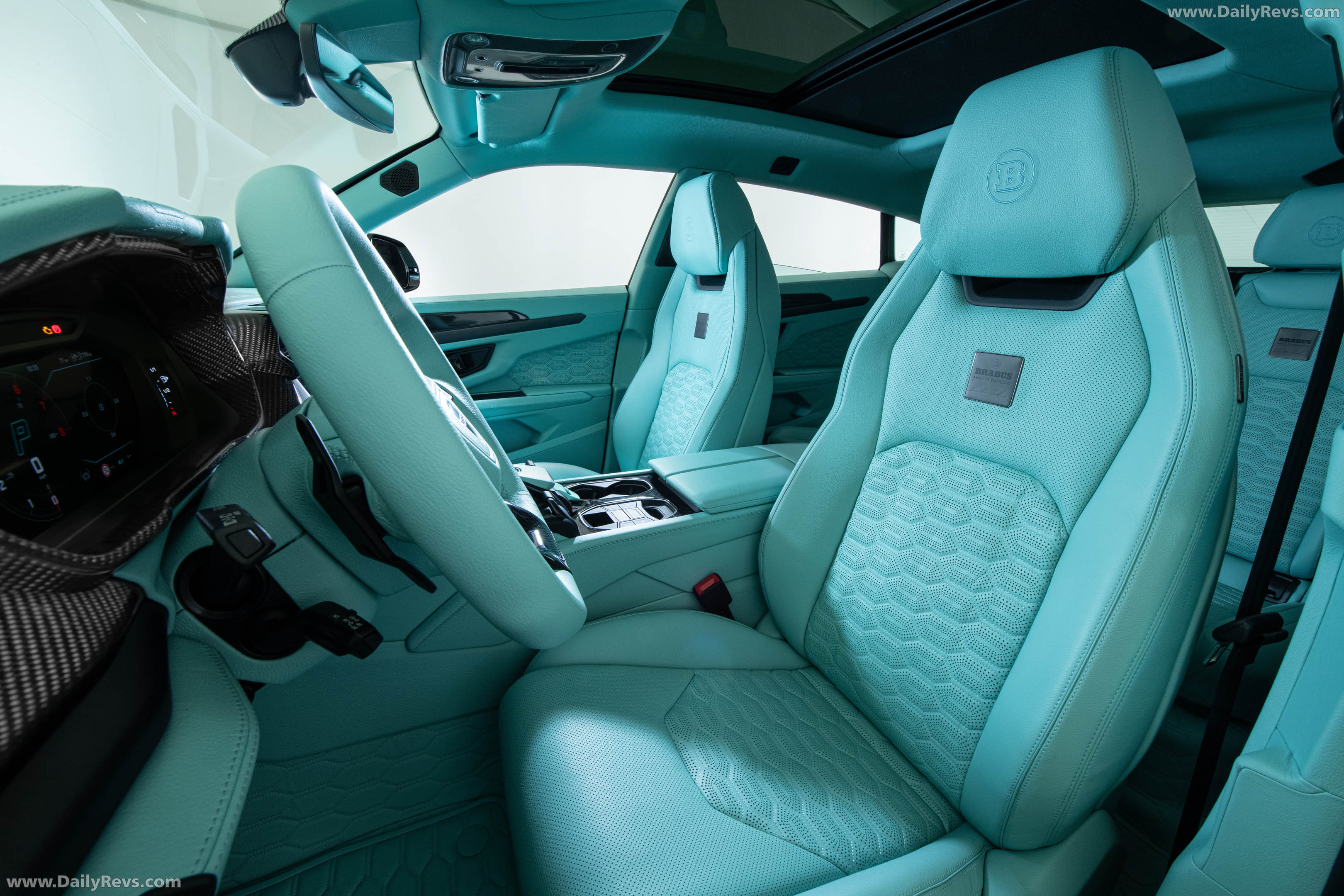 2026 Brabus 900 Mint Urus SE Interior