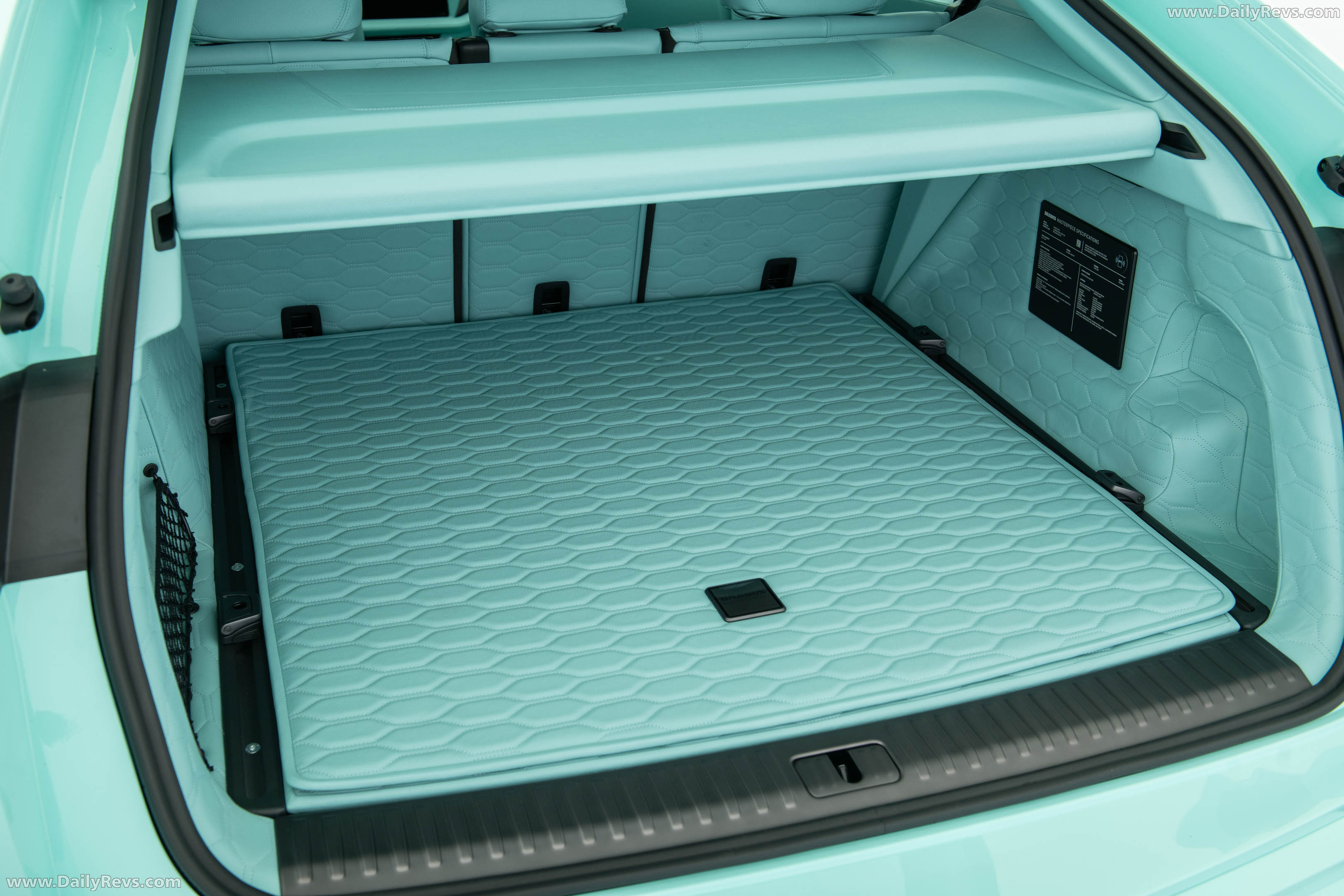 2026 Brabus 900 Mint Urus SE Interior