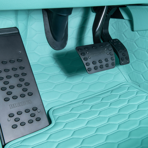 2026 Brabus 900 Mint Urus SE Interior