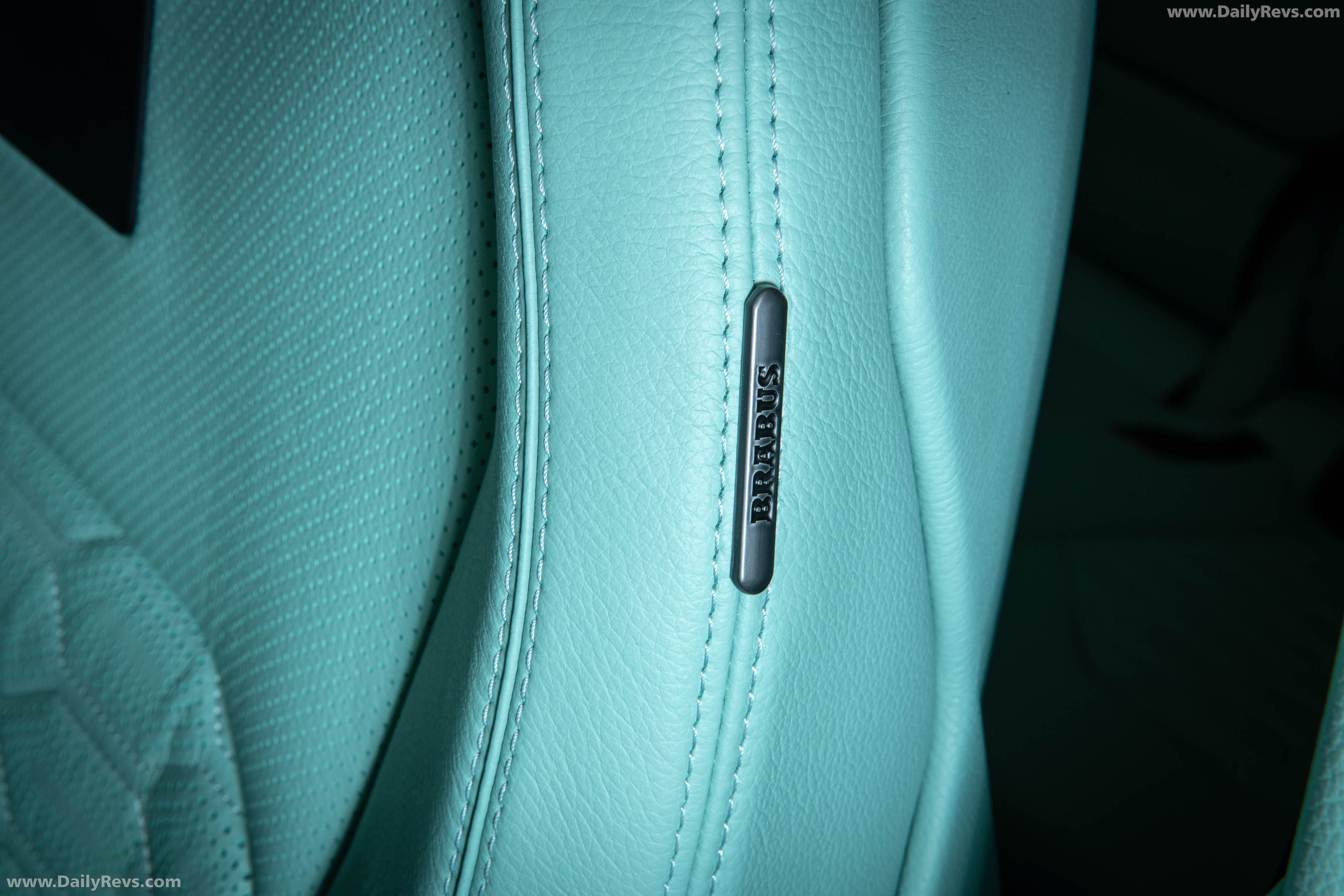 2026 Brabus 900 Mint Urus SE Interior