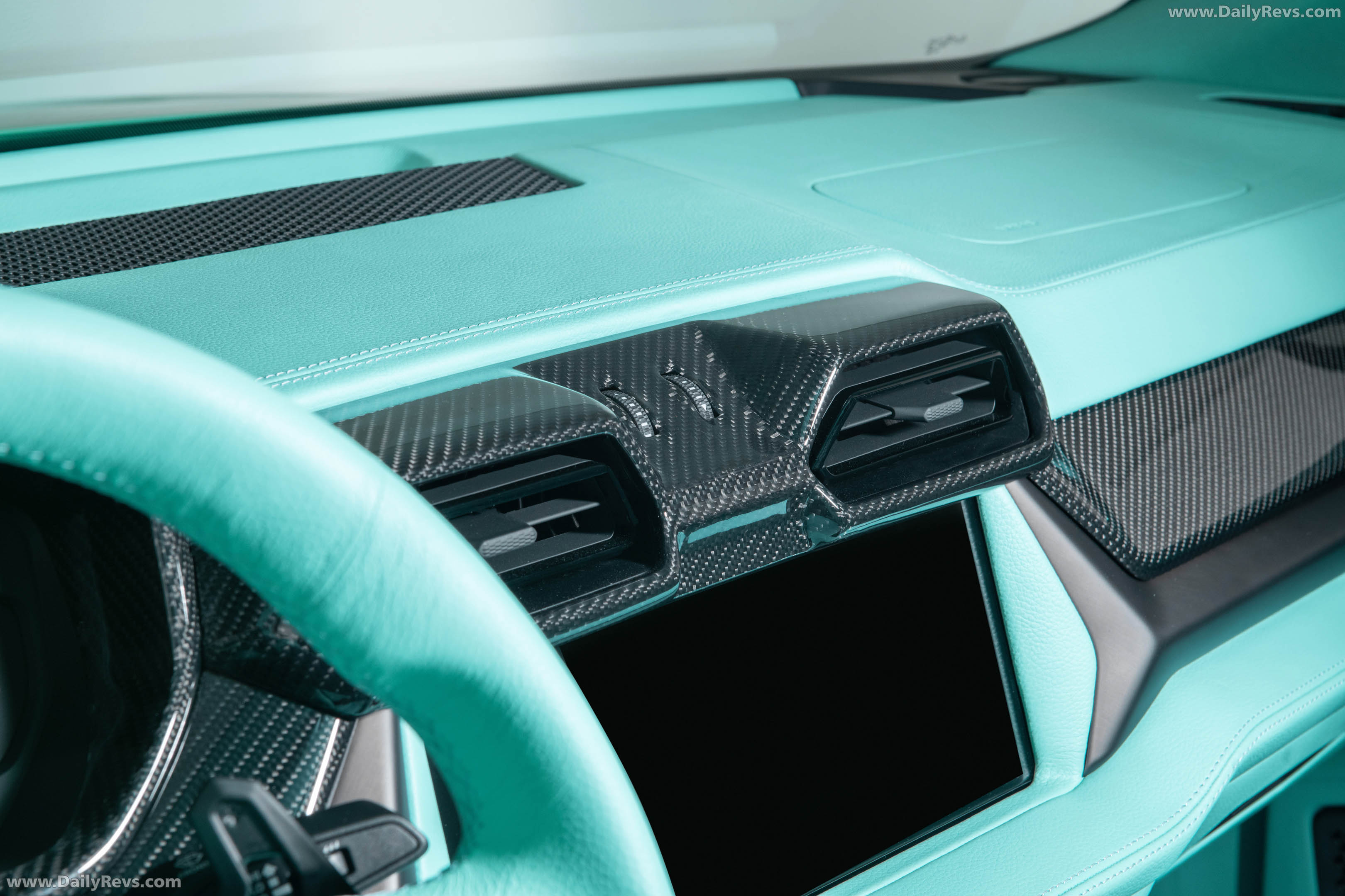 2026 Brabus 900 Mint Urus SE Interior