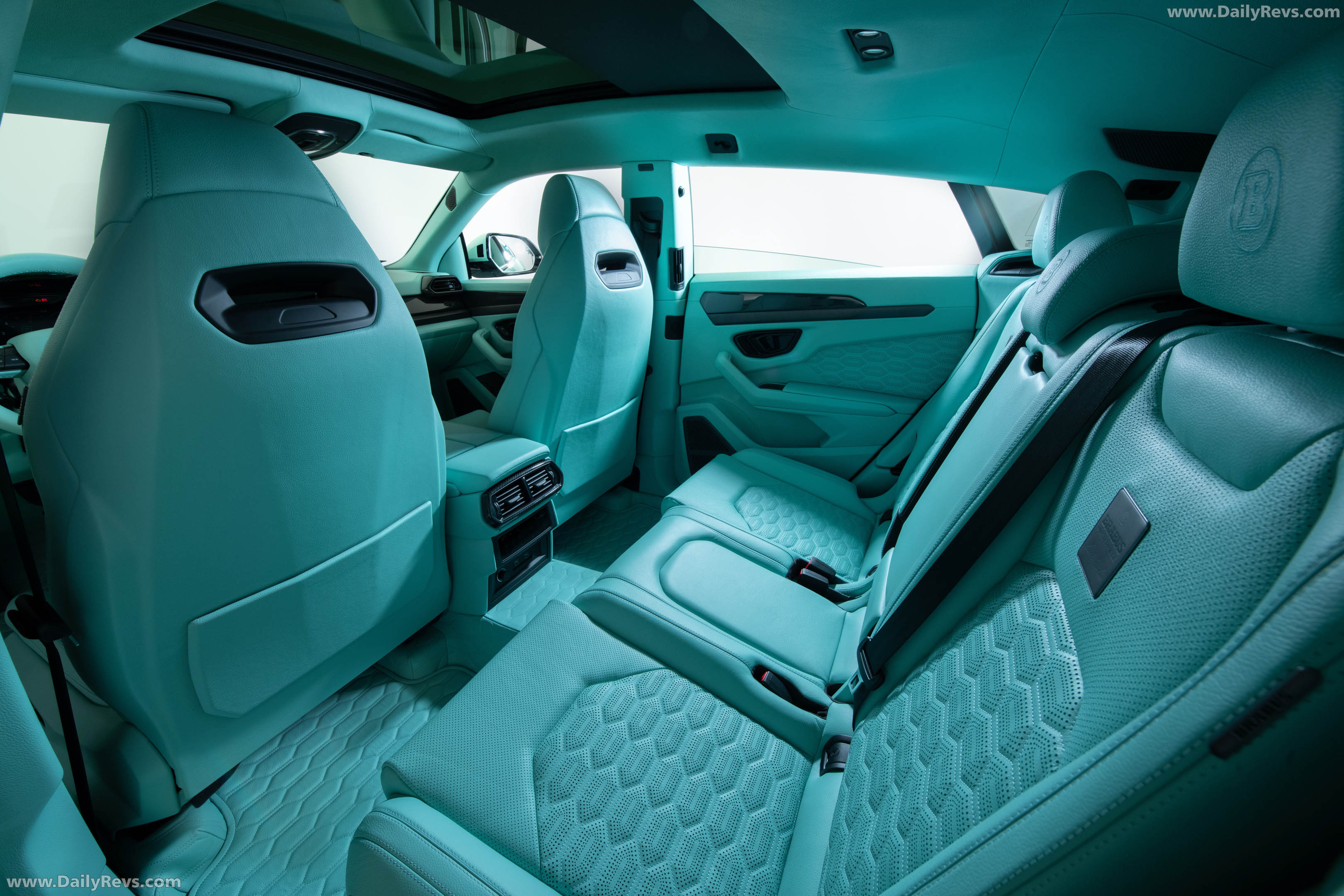 2026 Brabus 900 Mint Urus SE Interior