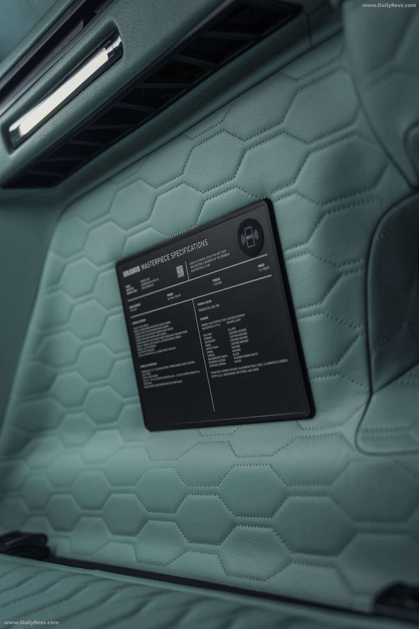2026 Brabus 900 Mint Urus SE Interior