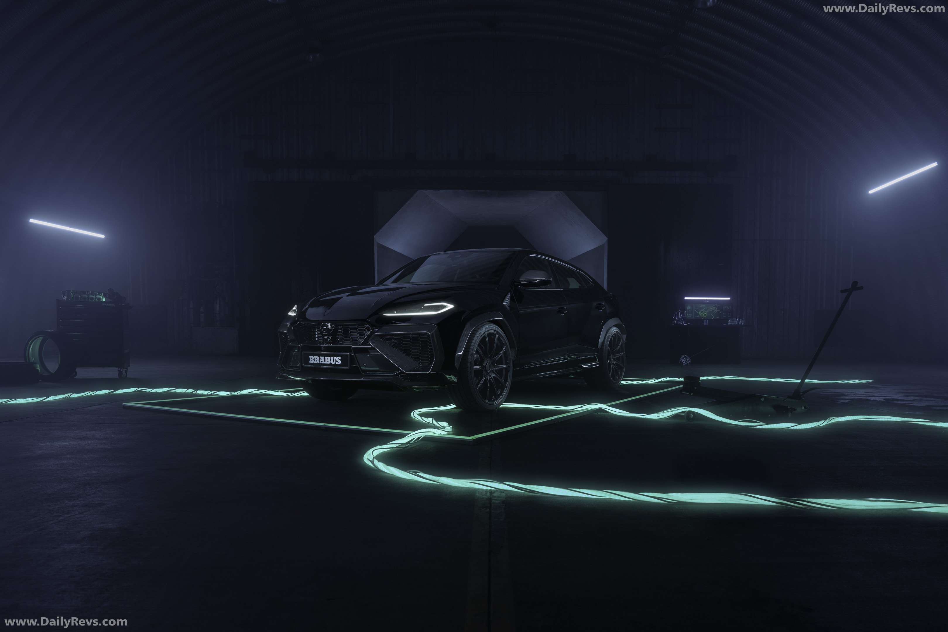 2026 Brabus 900 Superblack Urus SE Front View